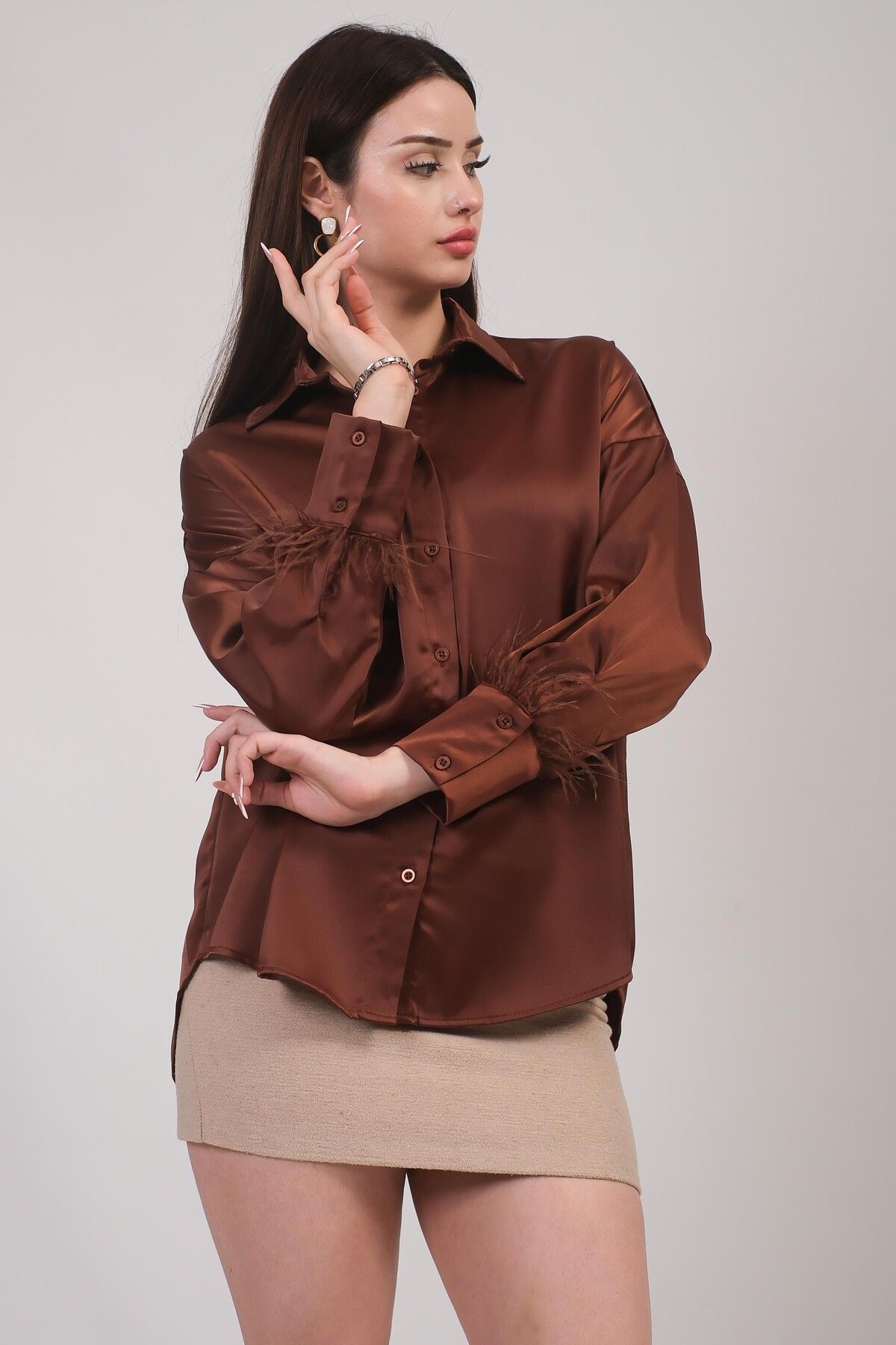 Hisleria-Oversize Model Sleeve Feather Detail Brown Satin Shirt 5