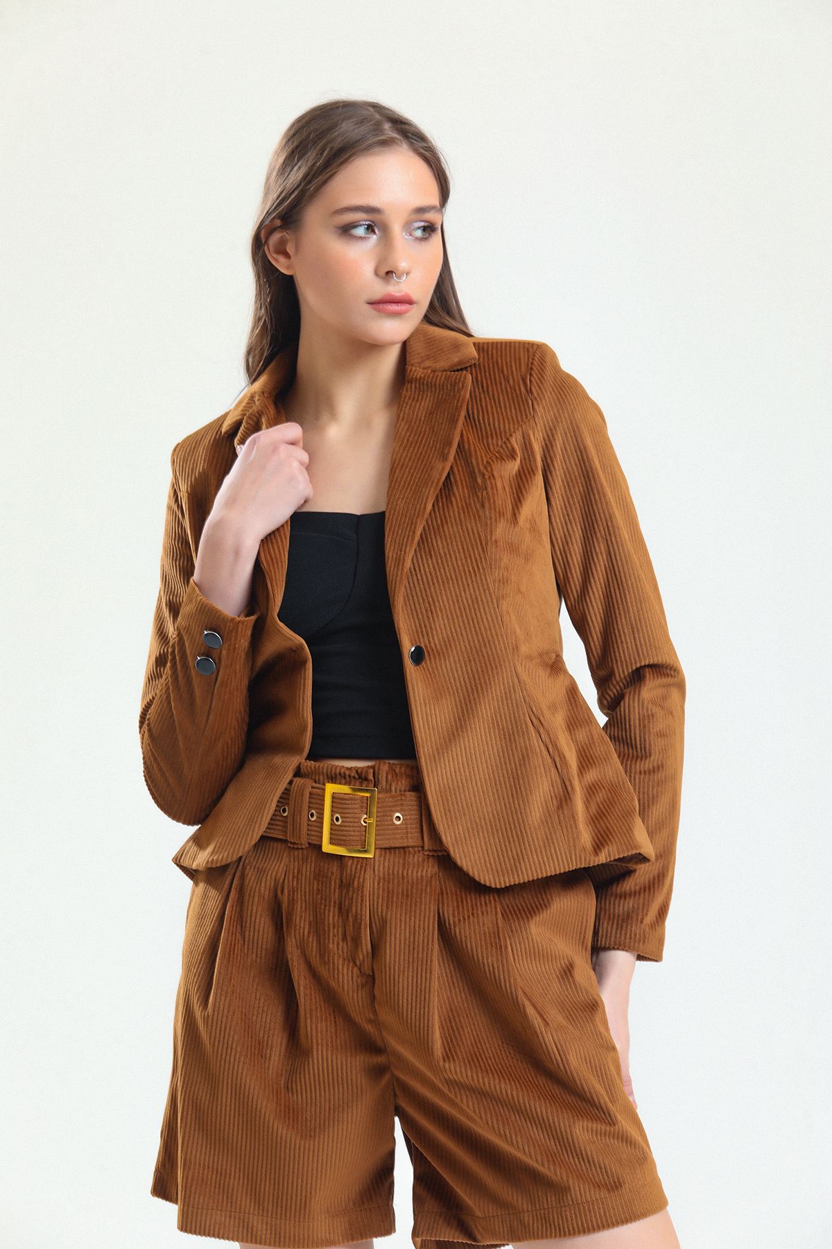 Sense-Front Single Button Sleeve Cuffs Double Button Velvet Jacket| Ckt32588 Tan 3