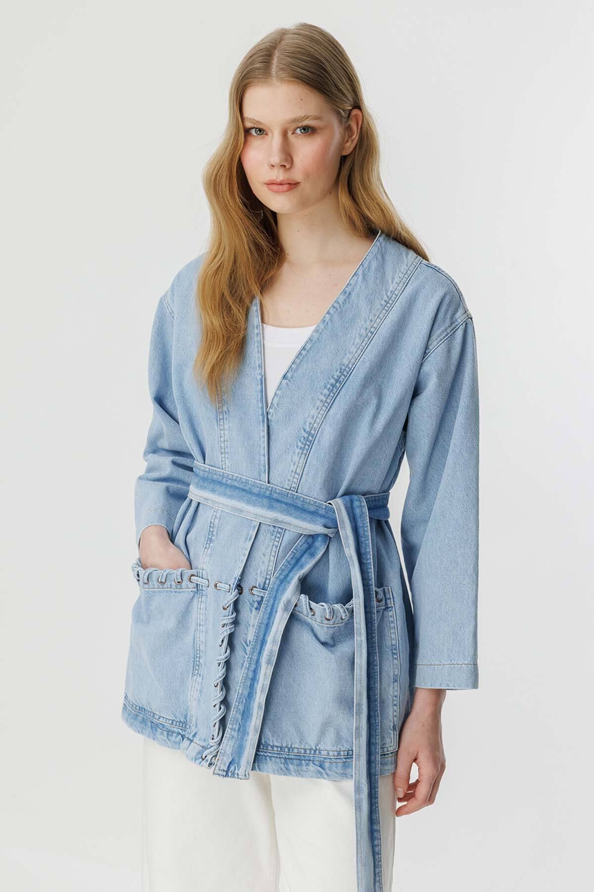 Hooopstore-Sinna Knit Light Blue Denim Jacket 4