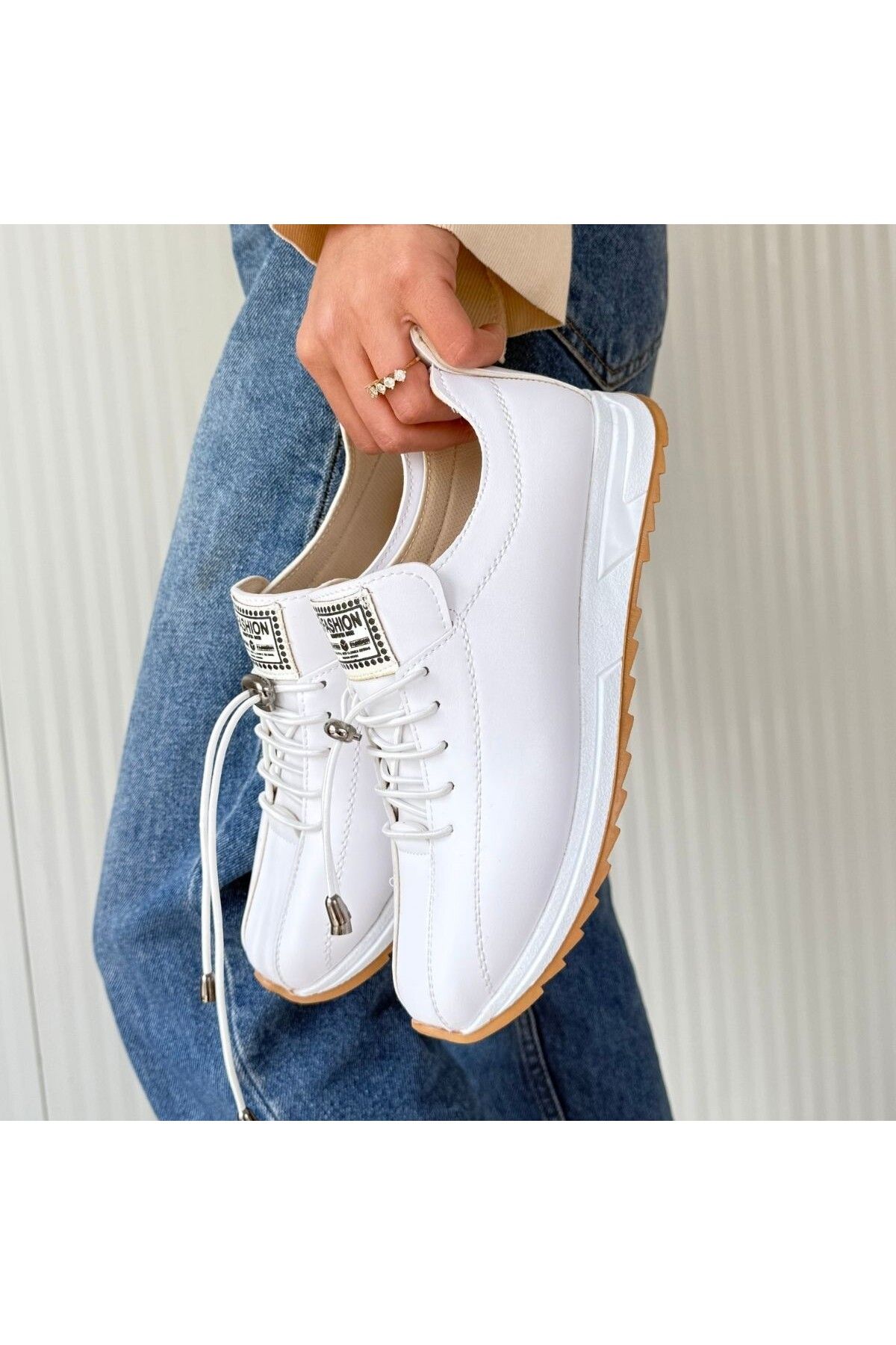 Aemido-Monya White Skin Lace-Up Sneakers 4