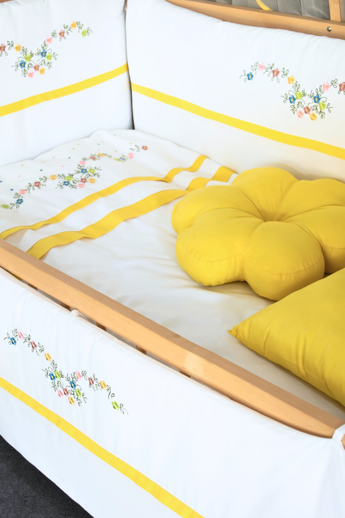 Kista Baby Bebek Uyku Seti Nevresim Takımı 60x120 Flower Sarı fotoğrafı 5 (önizleme)