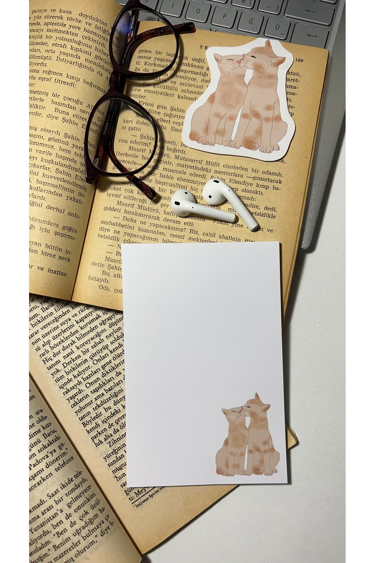Handeto Kraft-Cat Themed Notepad Check Pluck Notebook, Glue Memo Pad, A6 Notebook, Unlined Notebook 4