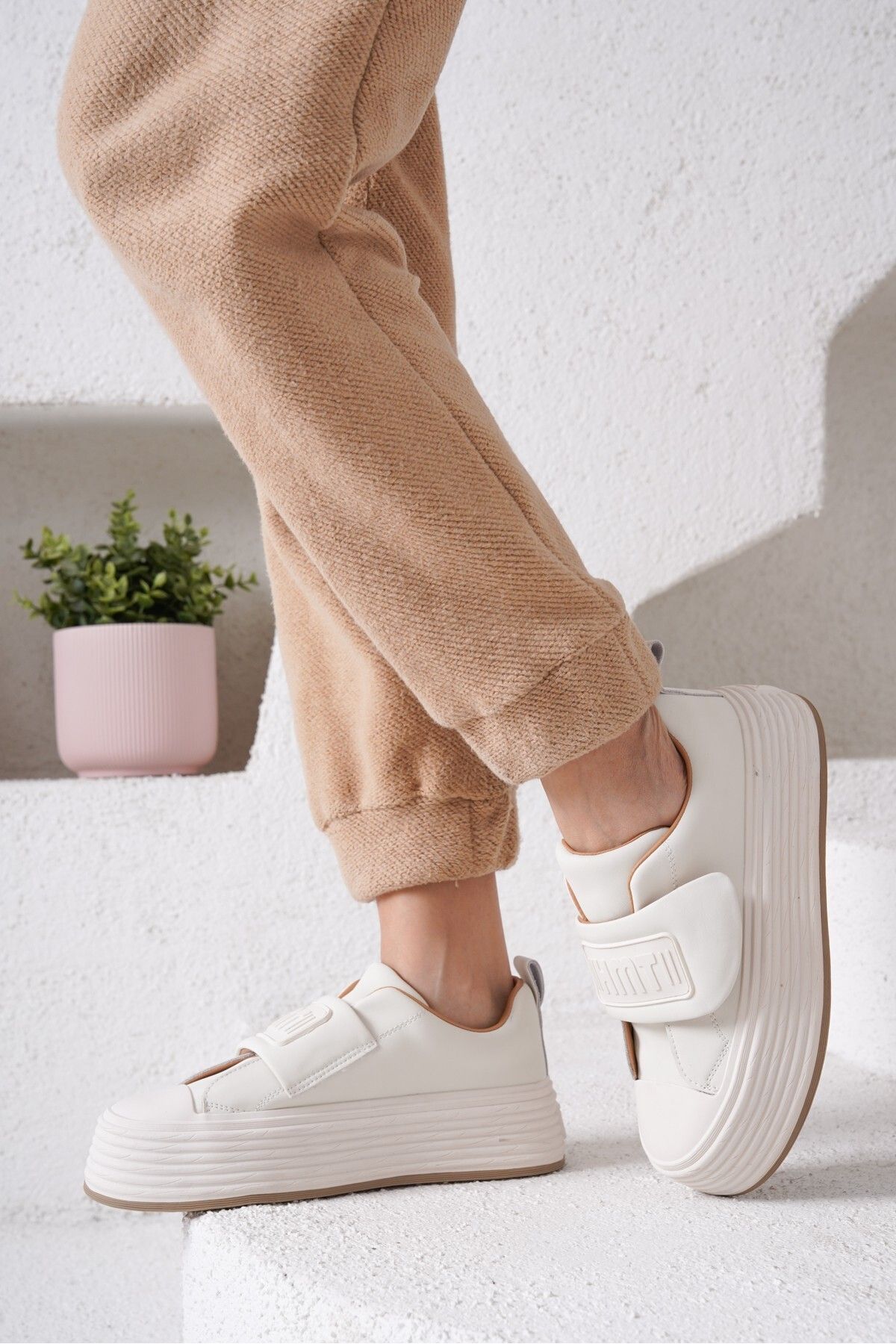 Guja-Cırtlı Ithal Kadın Rahat Günlük Sneakers 3