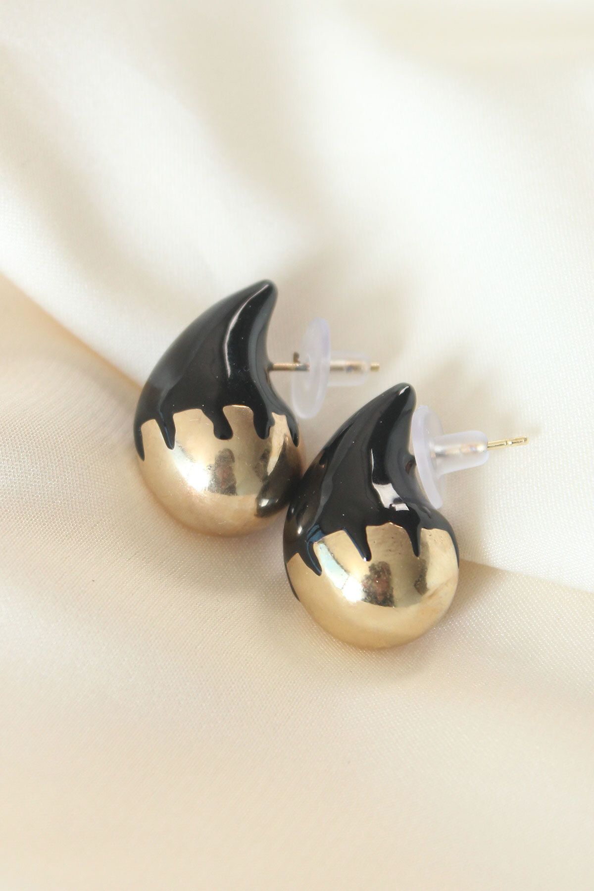 TUA MODA-Minimal Black Enamel Double Color Drop Earrings 2