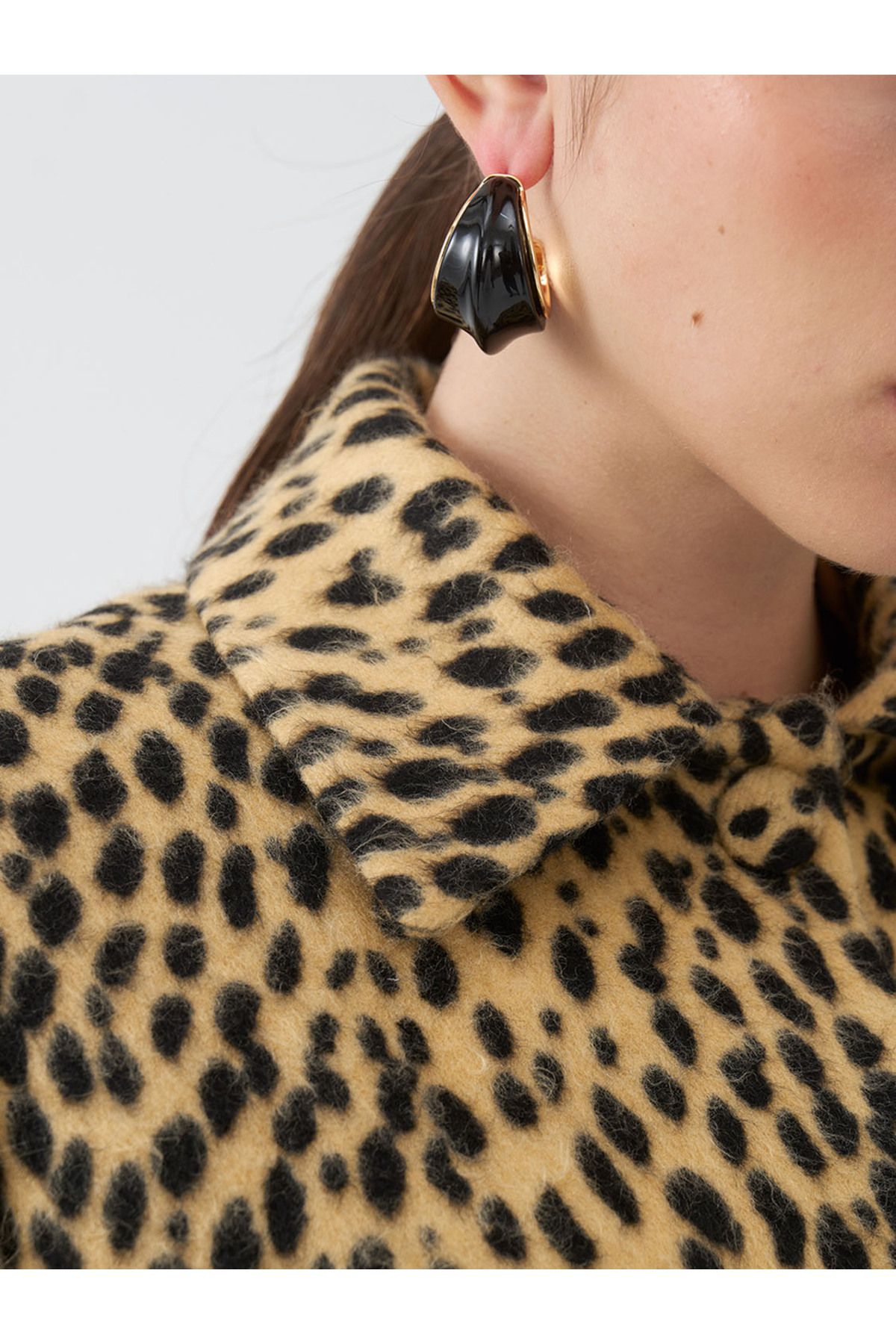 Nocturne-Leopard Pattern Jacket 2