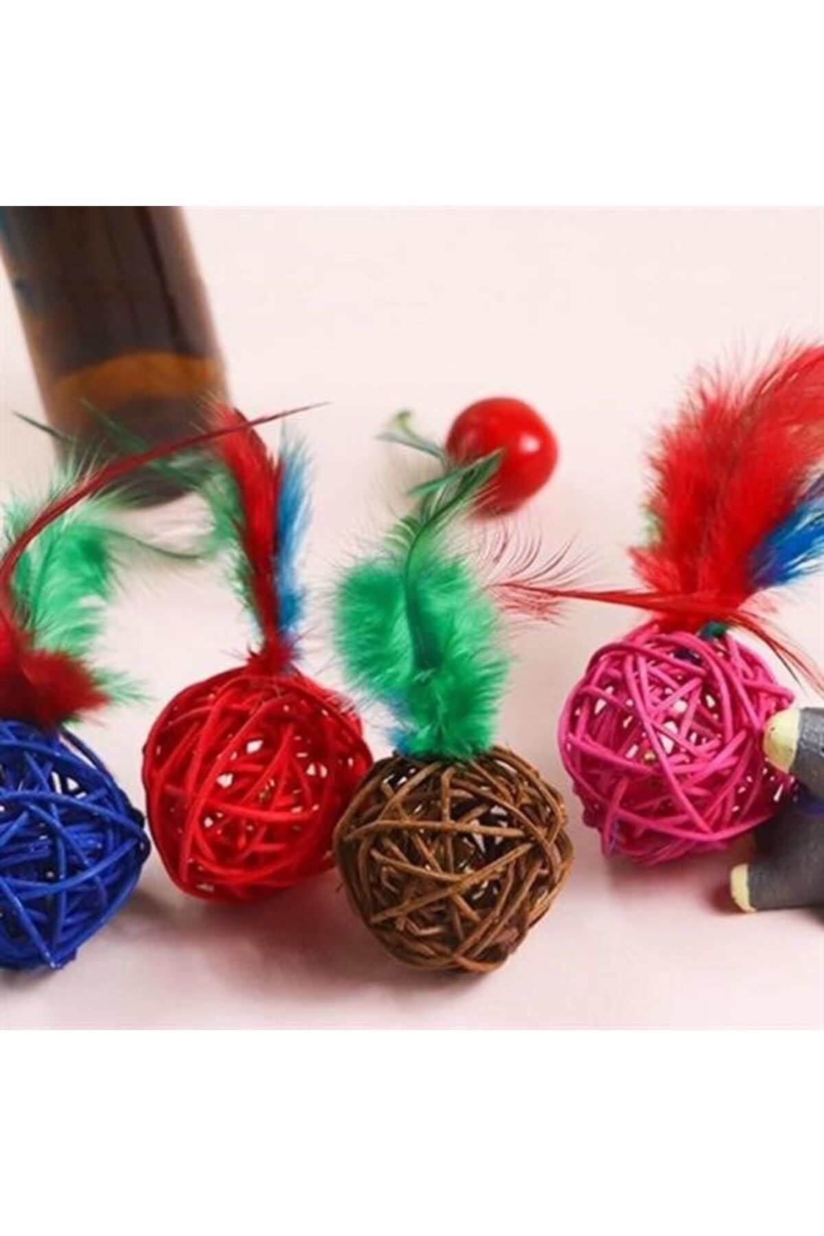 SAVA HOME COLLECTİON-Rattan Colorful Plush Feather Cat and Dog Toys Catching, Rattling Toy 4