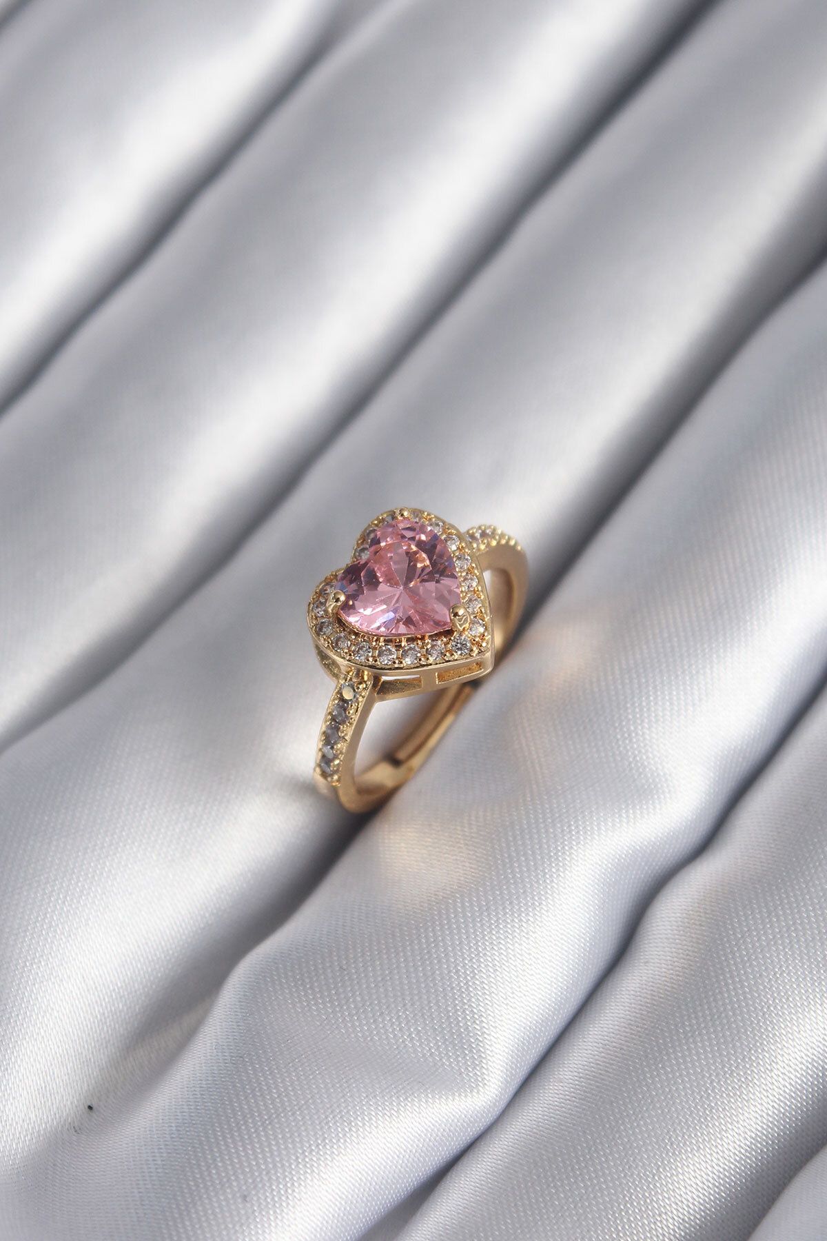 MAYAS Pirinç Gold Renk Pembe Zirkon Taşlı Charm Kalp Model Kadın Yüzük