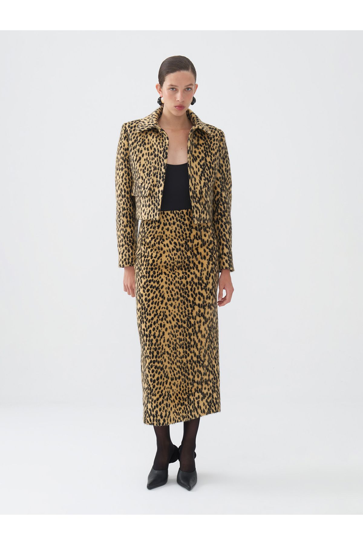 Nocturne-Leopard Pattern Jacket 4
