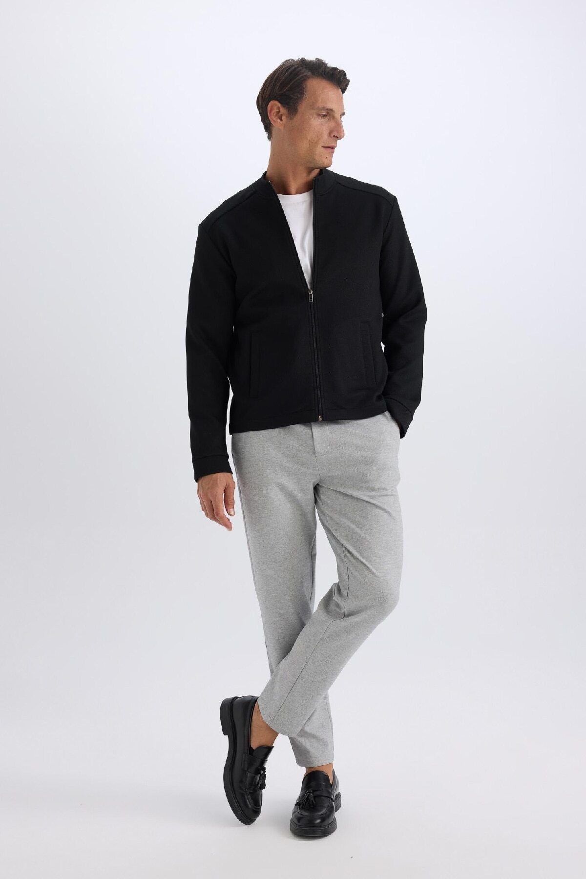 DeFacto-Spodnie Jogger Basic z prostą kieszenią i prostą nogawką T6317Az25Sp 5