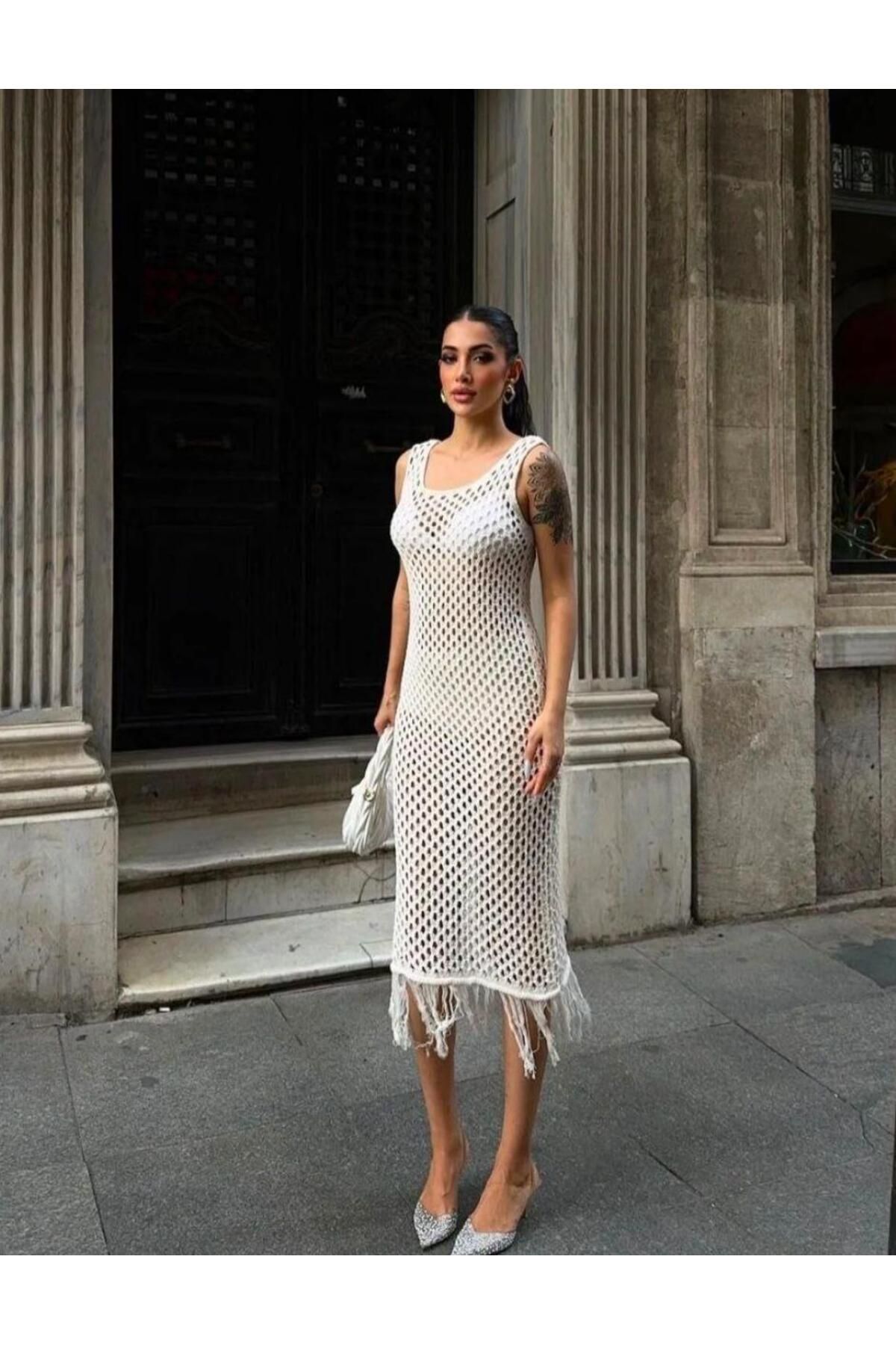By Sümeyra Gültekin-Sleeveless Hemline Fringed Beach Dress 3