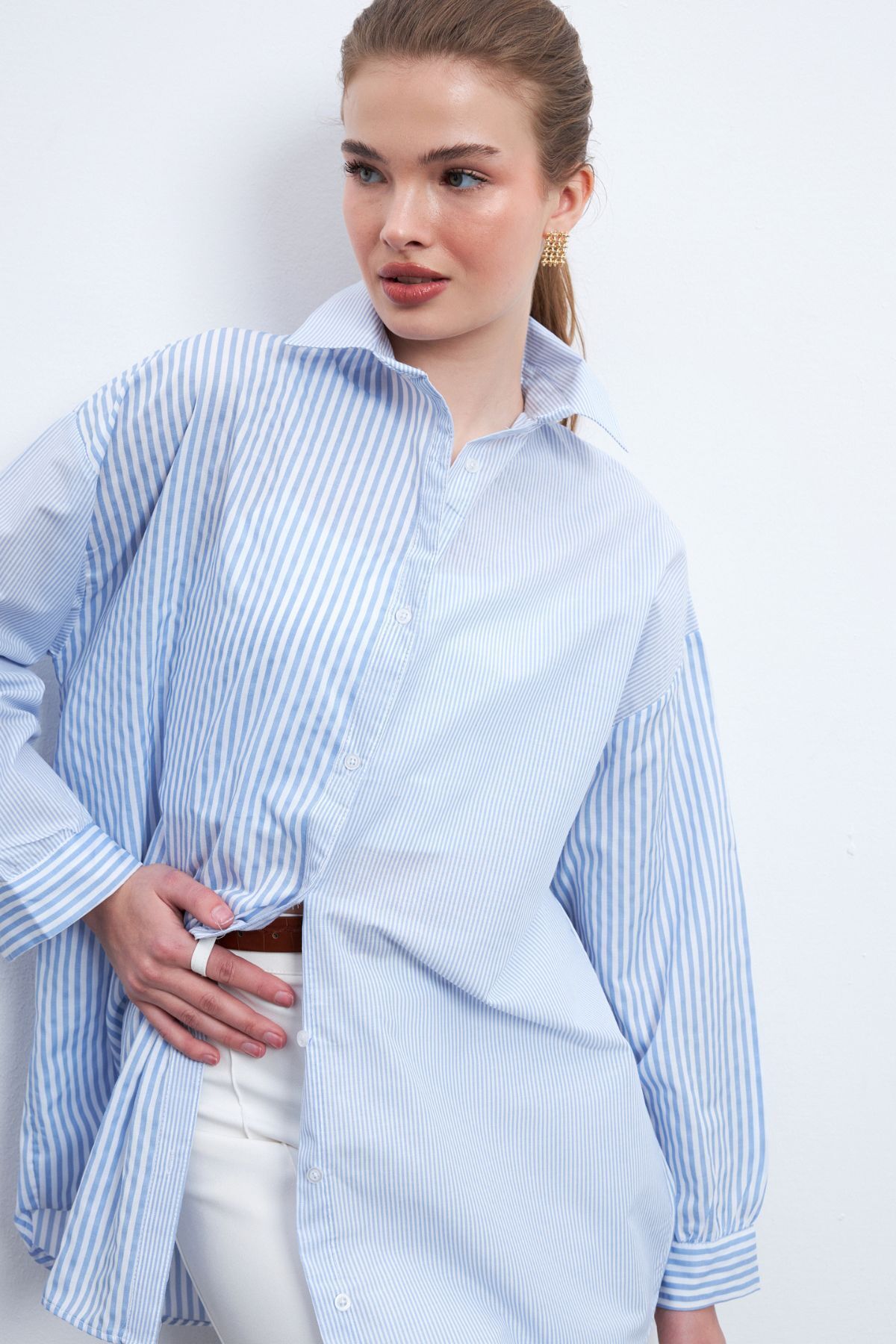 Know-Women's Blue Striped Collar White Oversize Style Shirt 6