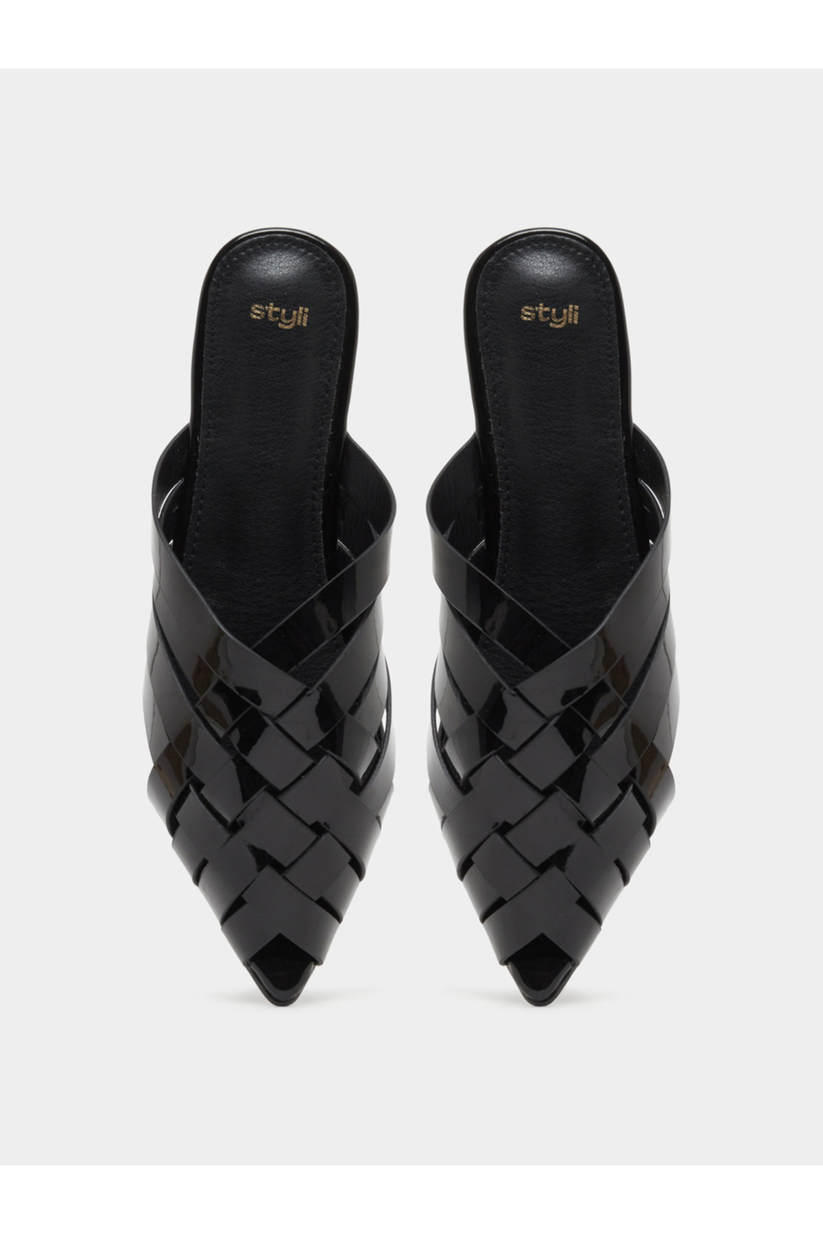 Styli-Pointed Toe Slip On Flat Mules 5