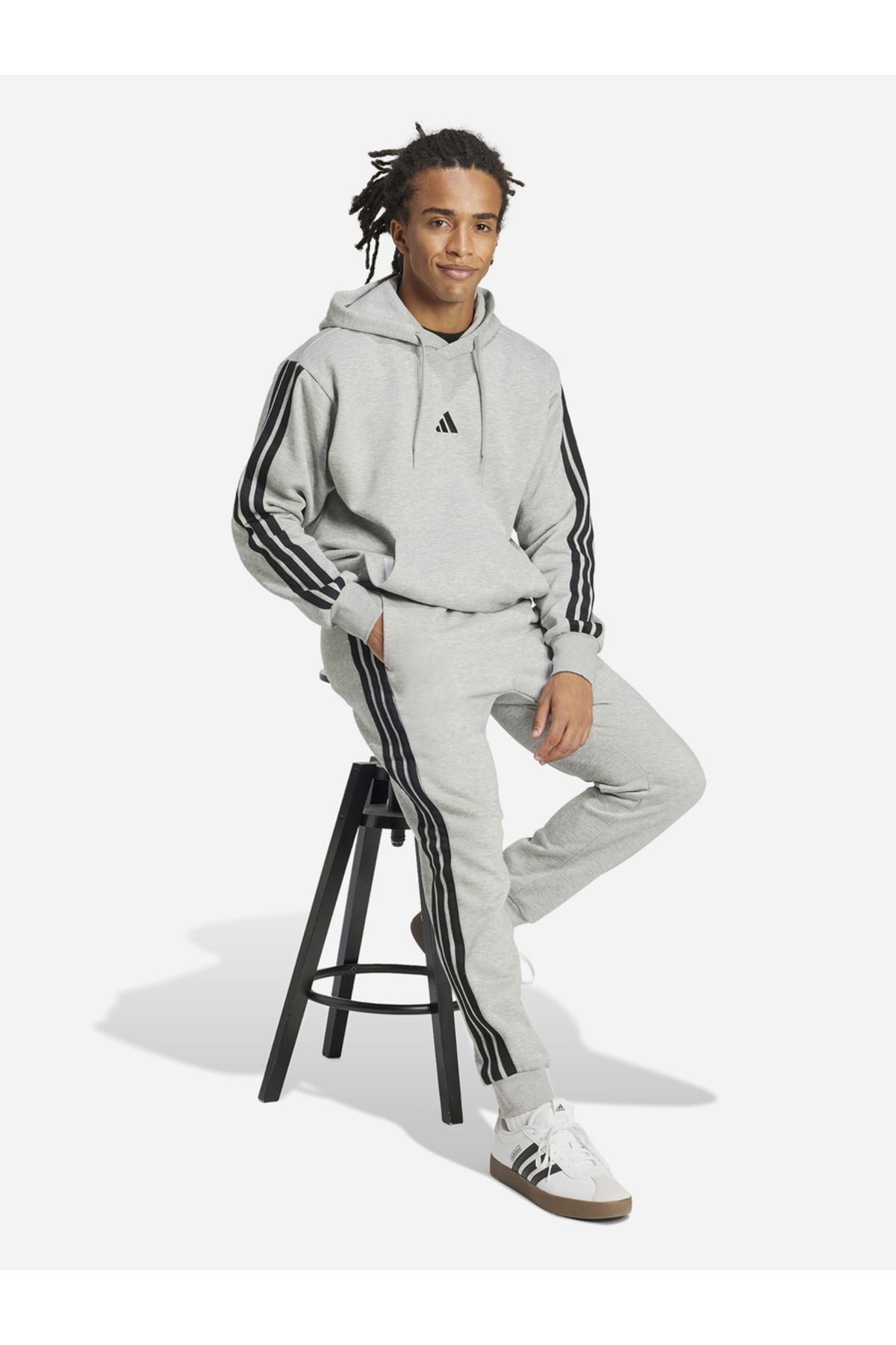 adidas-بنطلون Essentials French Terry ذو الأكمام المدببة والمزين بثلاثة خطوط 3