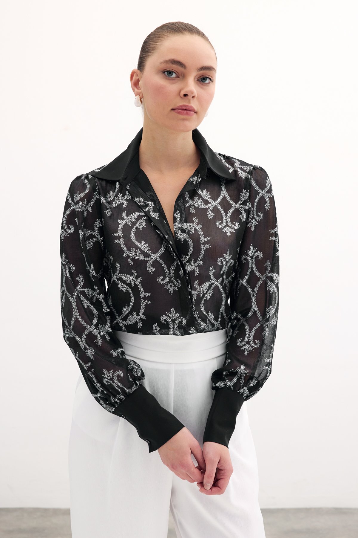 Sateen-Chiffon Shirt with Wide Cuffs - Black 1
