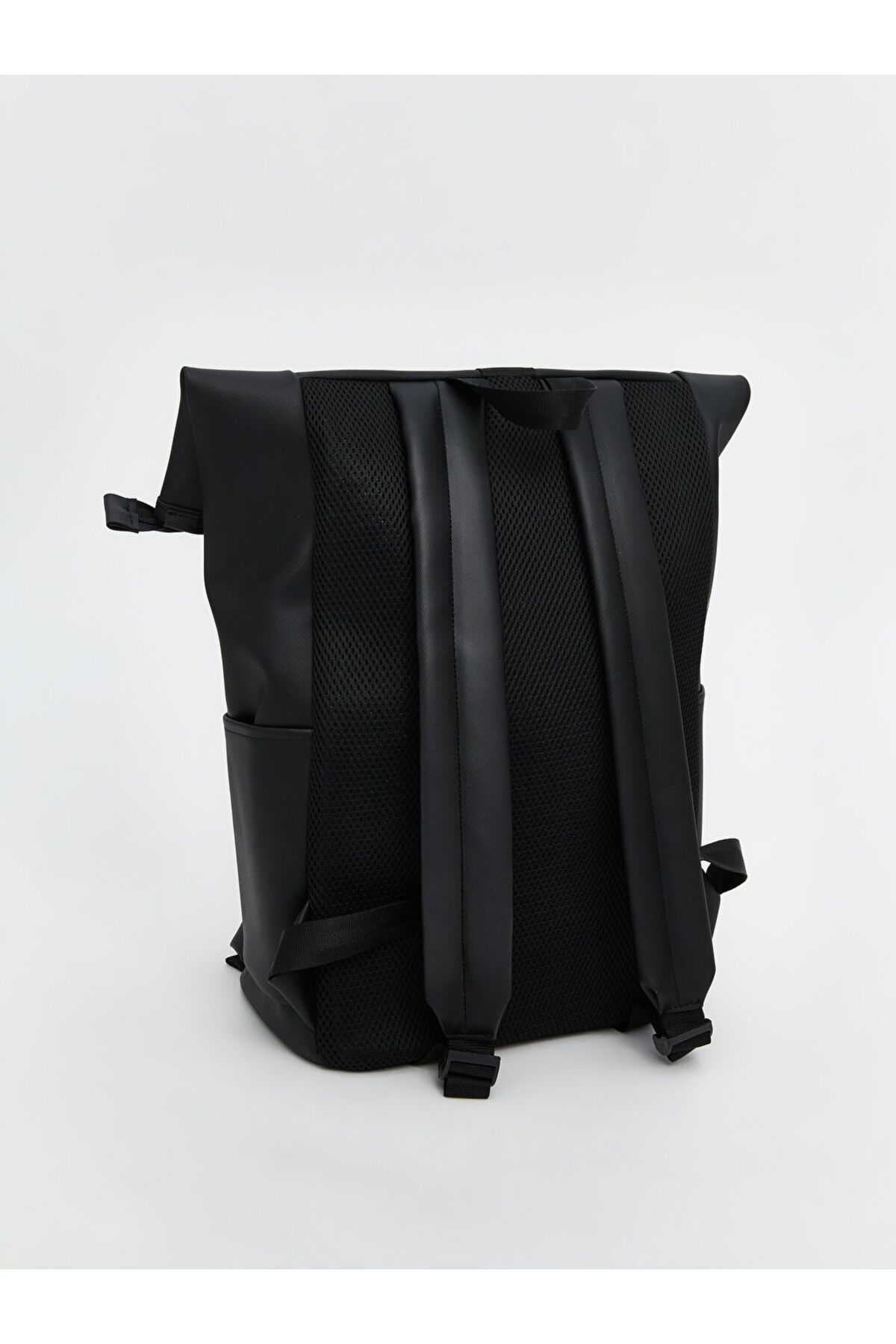 LC Waikiki-Multi-Compartment Men's Backpack 3