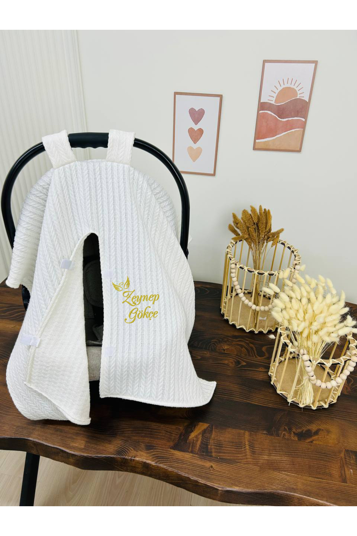 KARSU TASARIM İsimli Puset Örtüsü Nakış İşlemeli %100 Pamuk Örgü Pike Kumaş fotoğrafı 2 (önizleme)