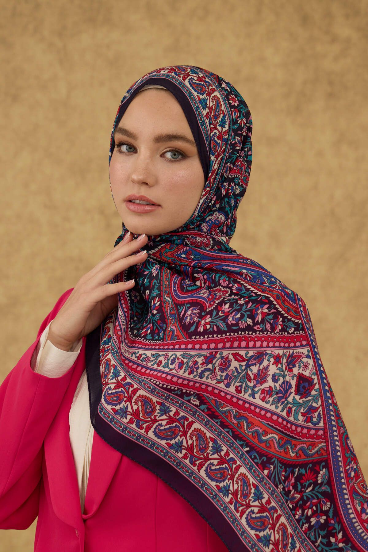 İpekhan-Esinas Etro Collection Soft Shawl 3050 4