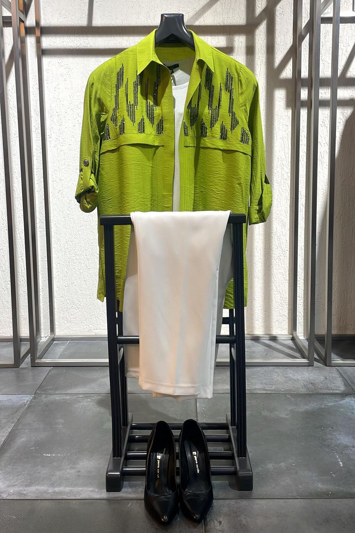 SERTUĞ-Tren42Plus Large Size Front Roba Stone Detailed Pistachio Green Suit 1