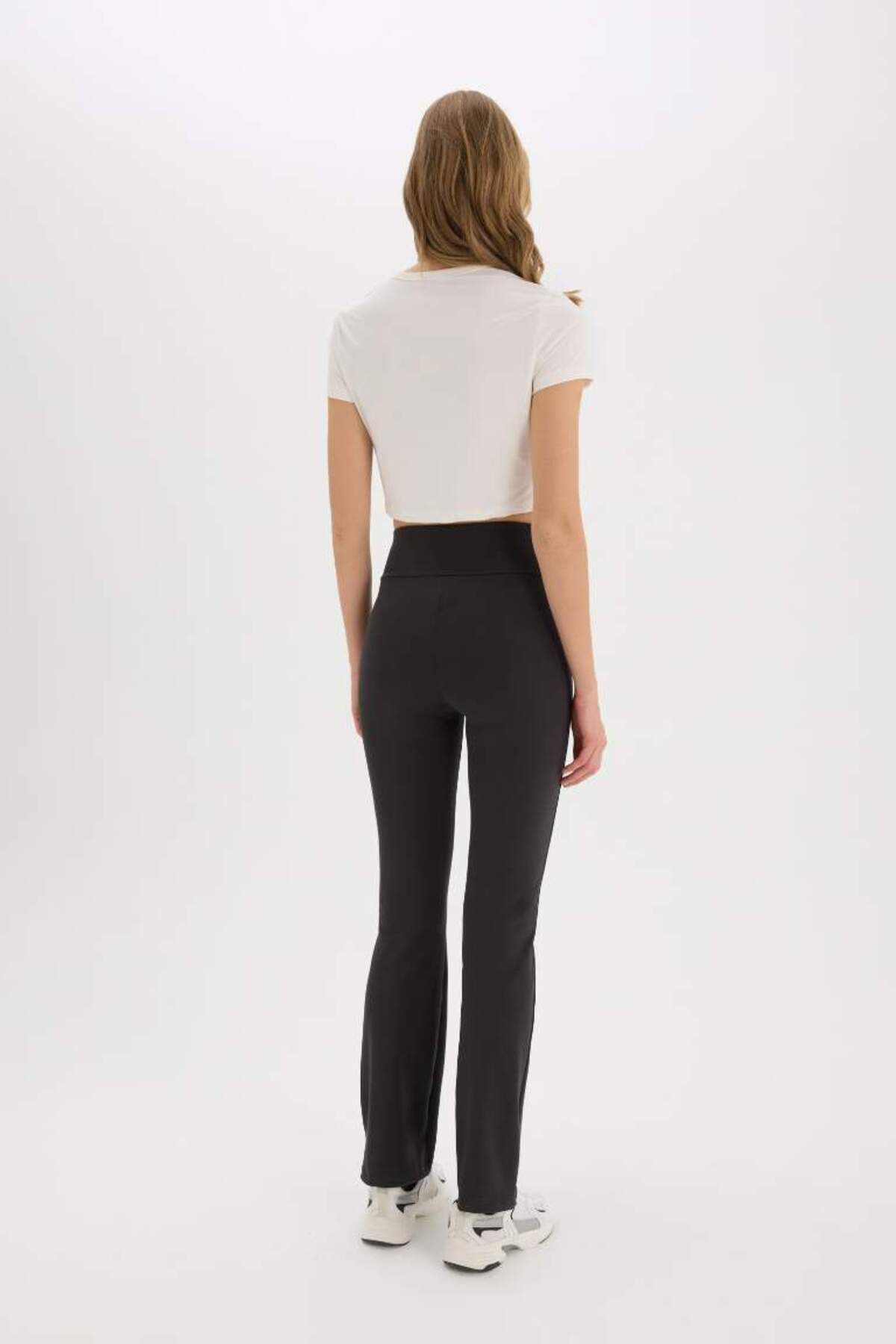 DeFacto-Νέα σεζόν DeFactoFit Flare Fit Αθλητικό Φούτερ Ισπανικό Πόδι Standard Μήκος Basic Απλό 6