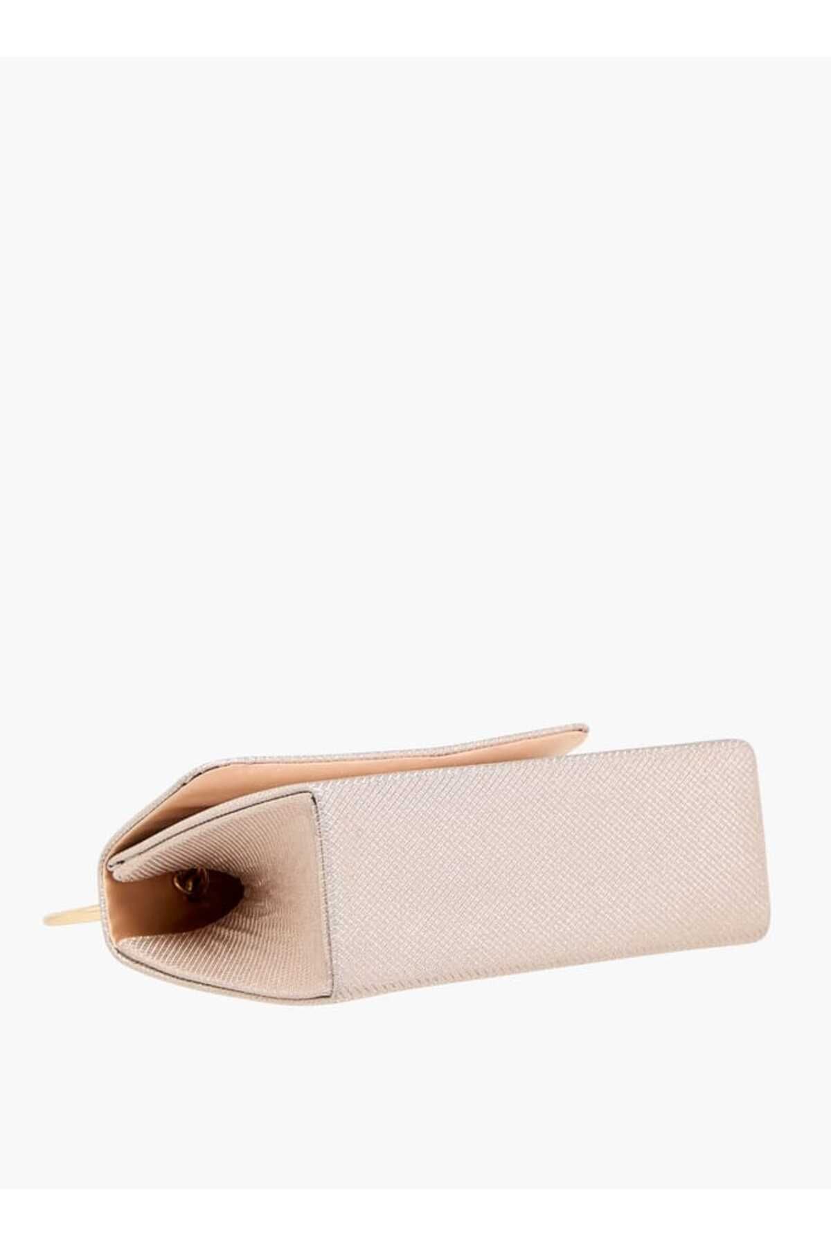 Flora Bella by Shoexpress-Flora Bella Textured Satchel Bag with Handle and Chain Strap 7