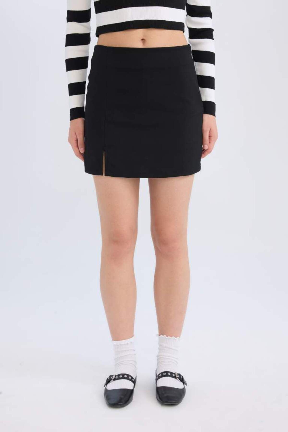 DeFacto-New Season High Waist Basic Plain Cotton Slit Lined Mini Skirt 5