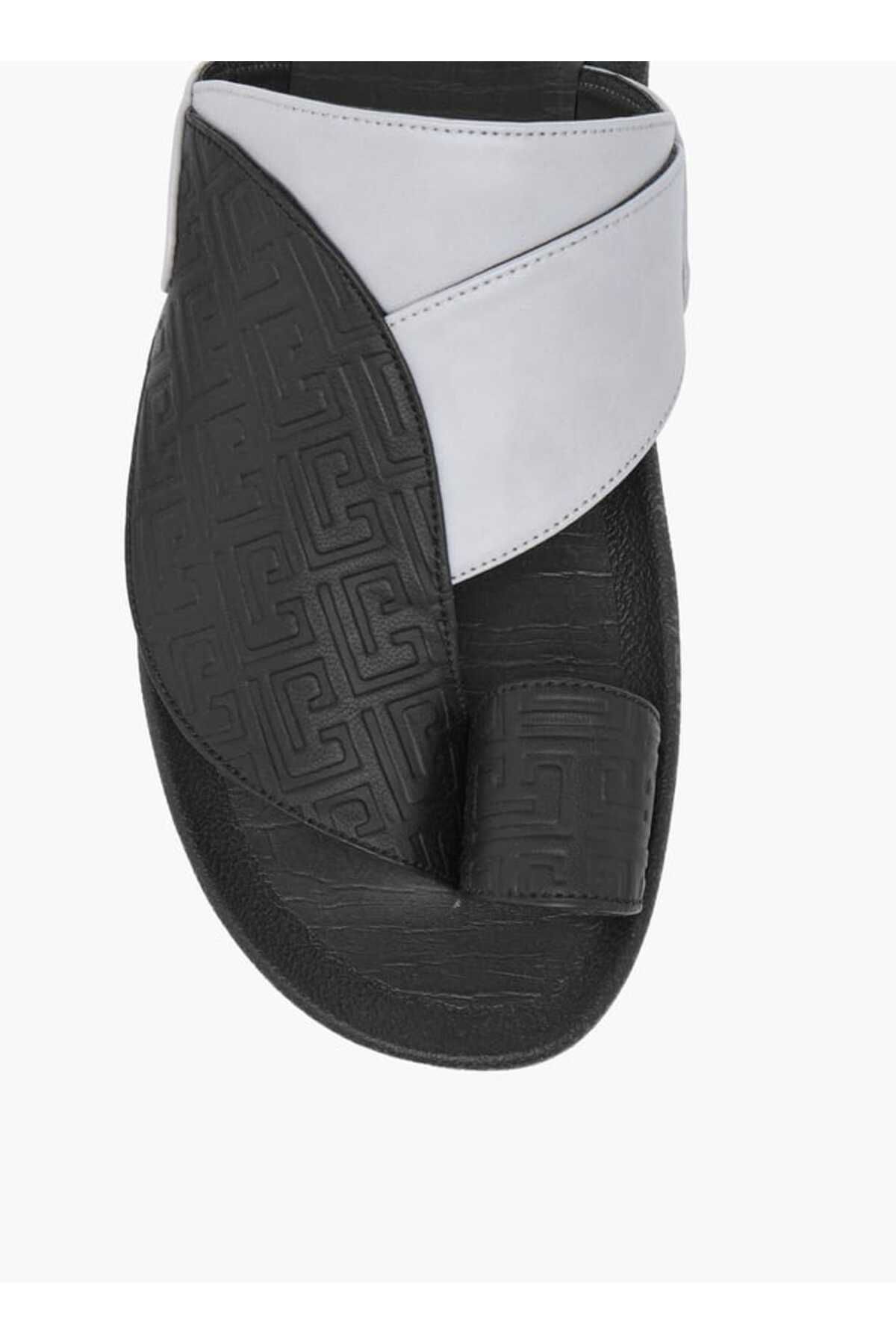 LBL by Shoexpress-Textured Slip-On Arabic Sandals with Toe Loop 3