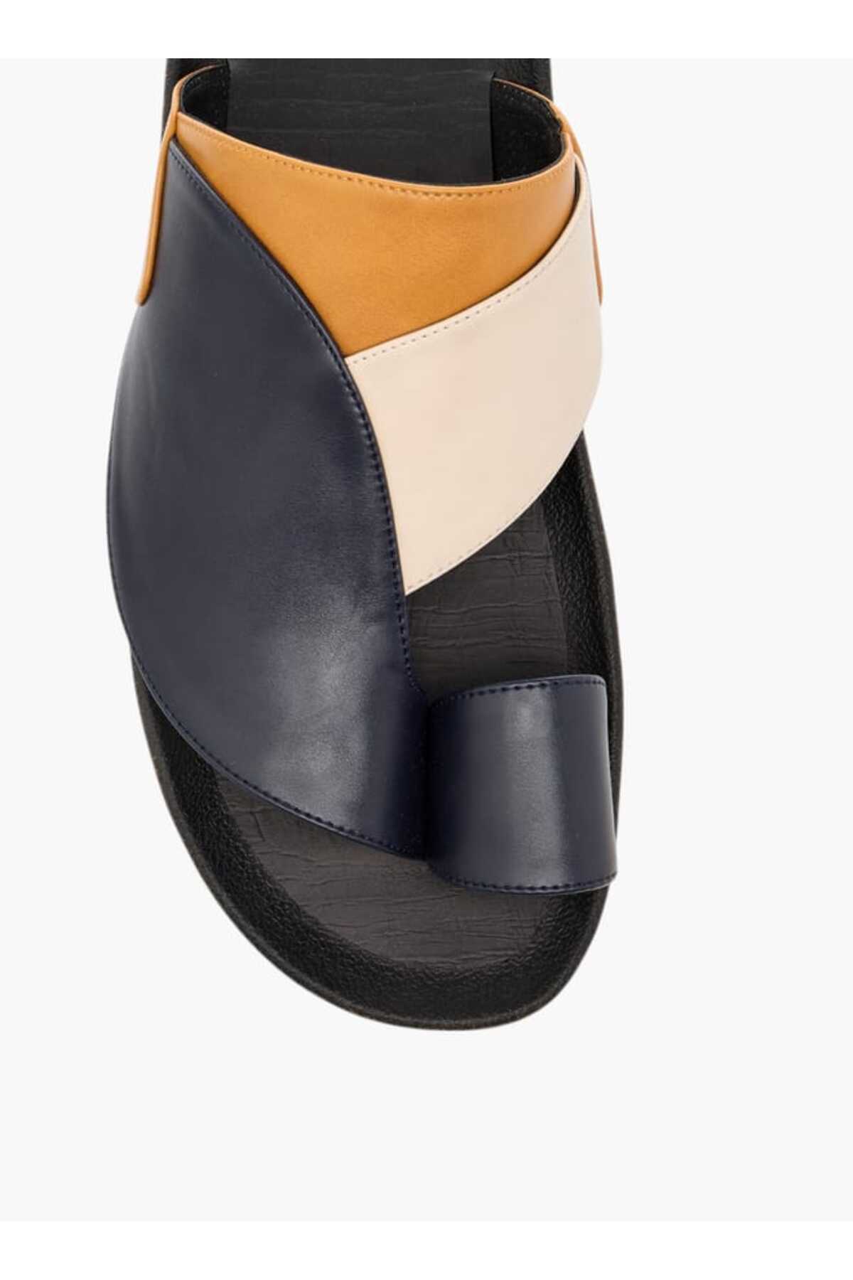 LBL by Shoexpress-Panelled Slip-On Arabic Sandals 3