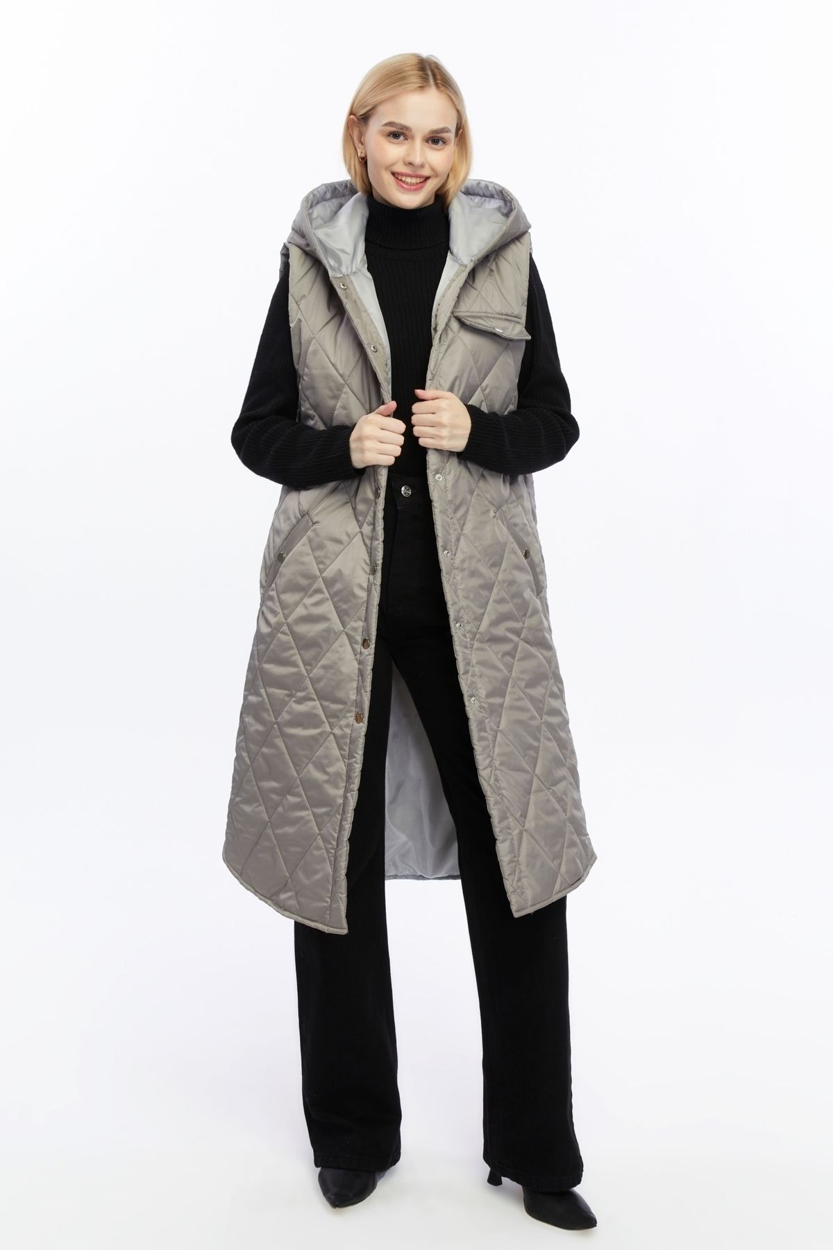 sehatex-Women's Long Quilted Puffer Vest with Snap Detail 3