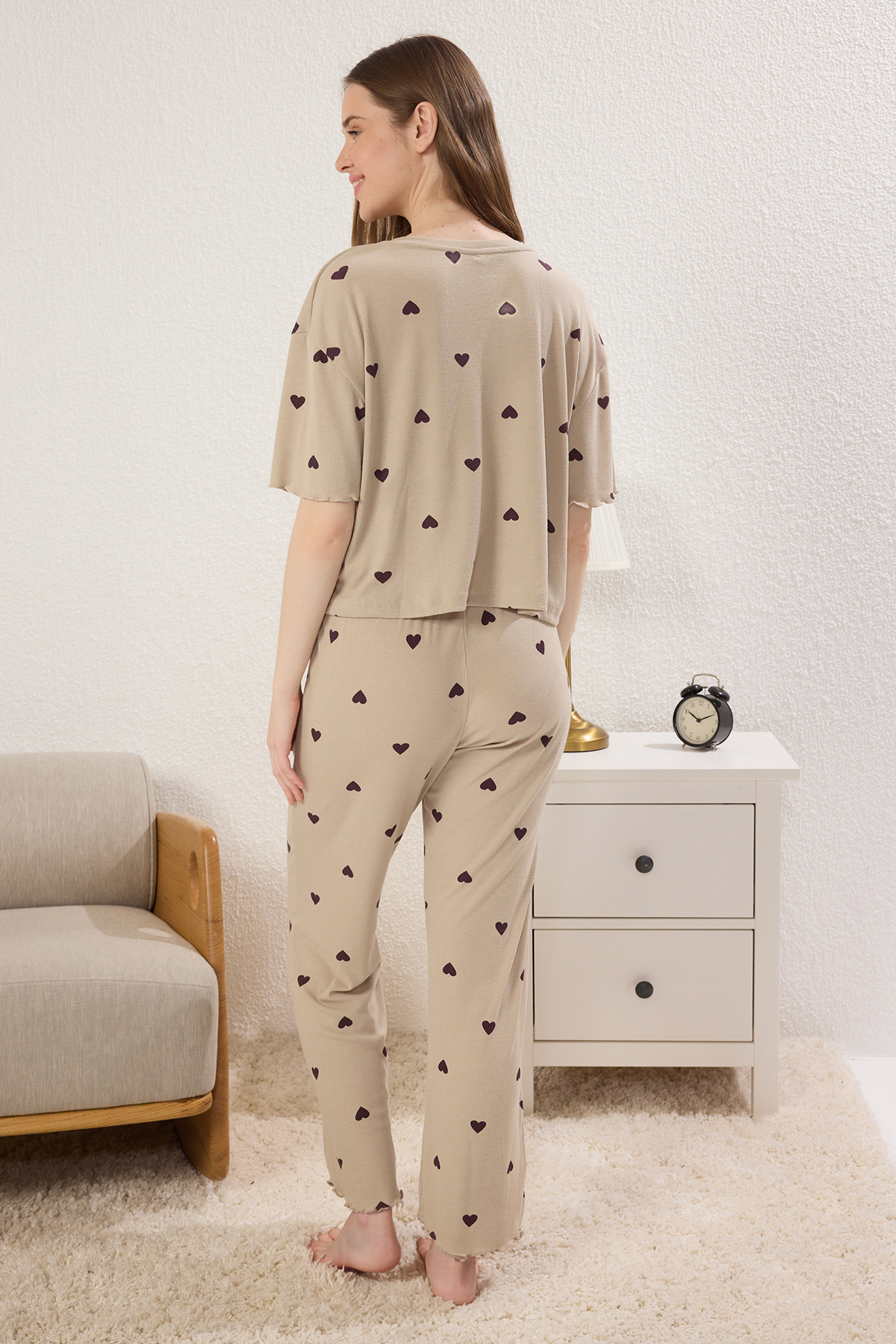 Trendyolmilla  Mint Kalpli Slogan Lastik Detaylı Fitilli Örme Pijama Takımı THMSS24PT00404 - Görsel 4