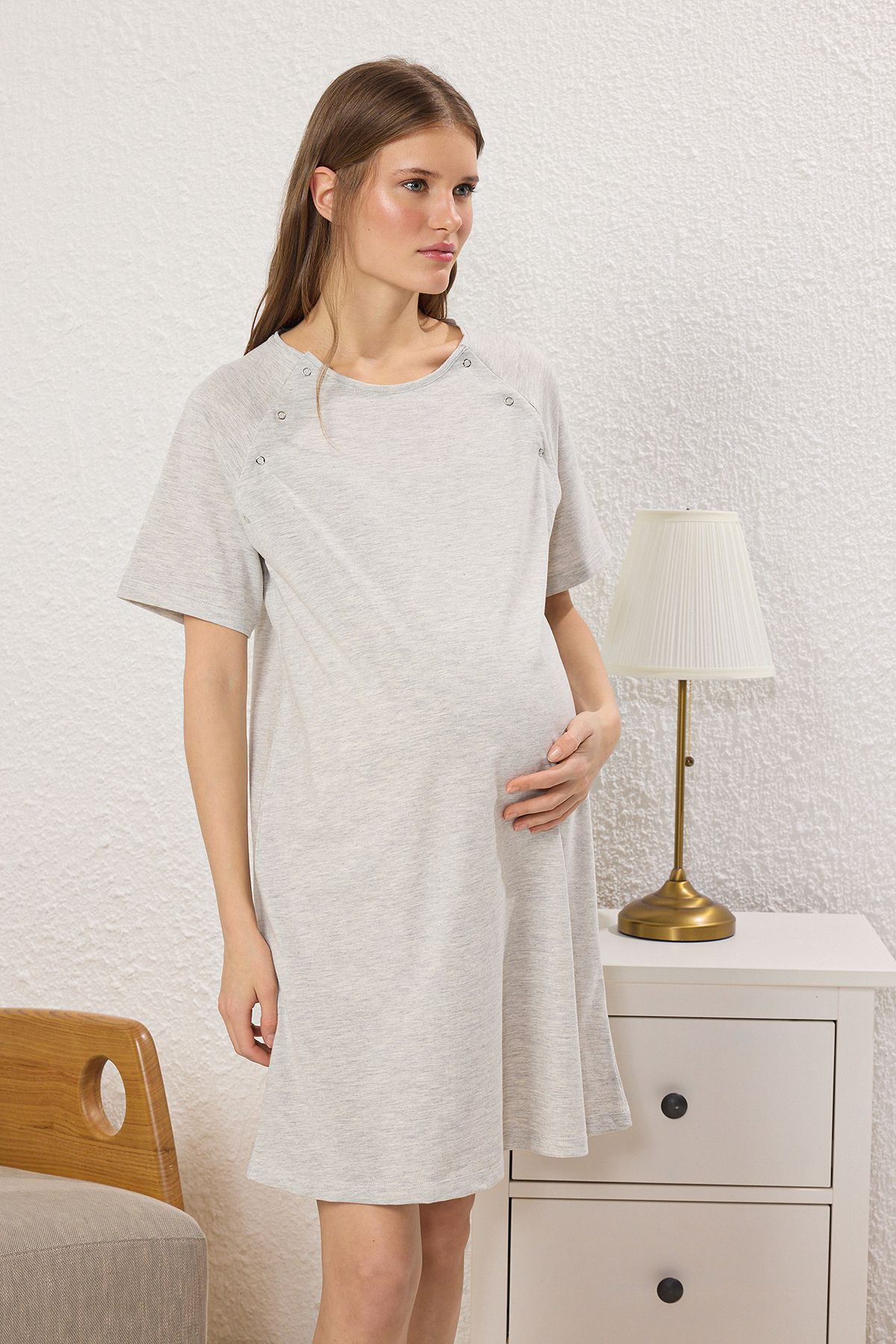Trendyol Curve Beżowa Dzianinowa Koszula Nocna Do Karmienia Piersią I Ciążowa Tbbss25ch00016 Kobieta - XL