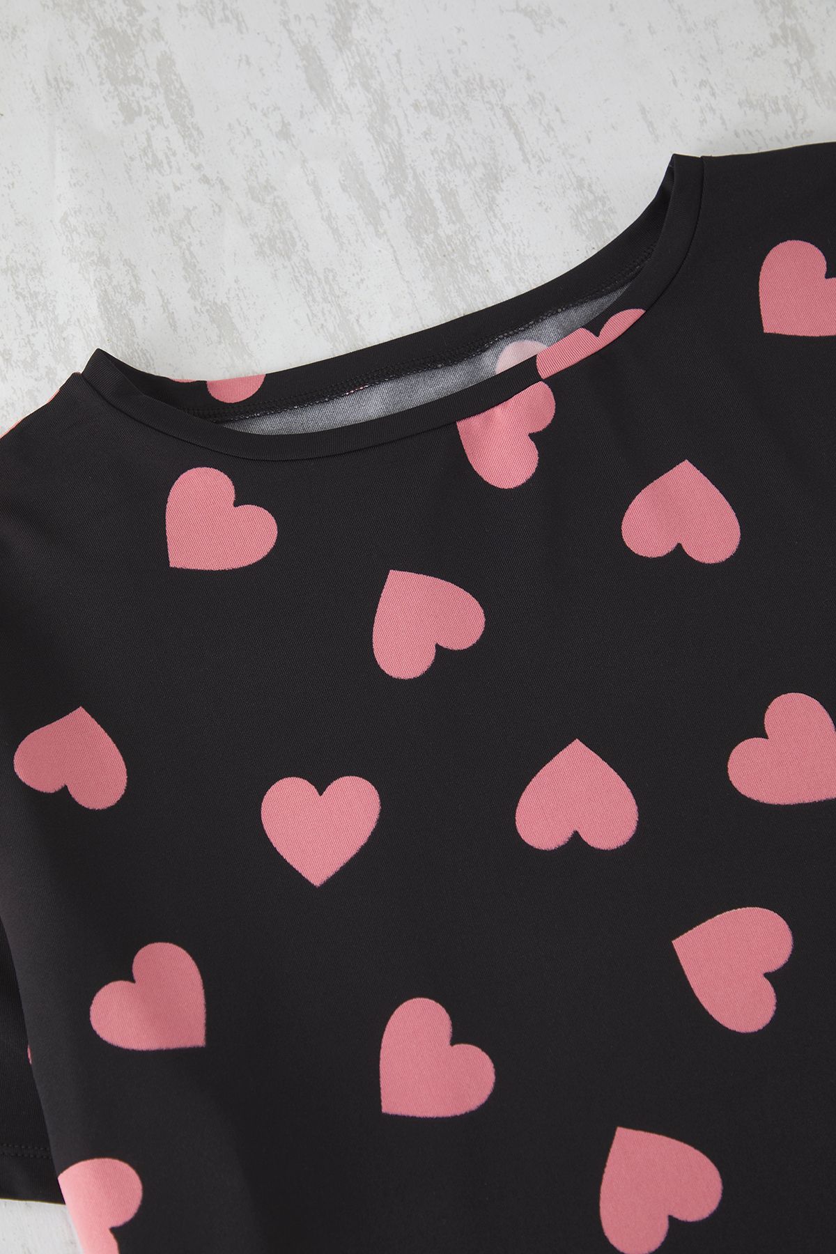 Trendyol Curve-Black Heart Pattern Soft Button Milan Knitted Pajamas Set Tbbss25Ai00060 6