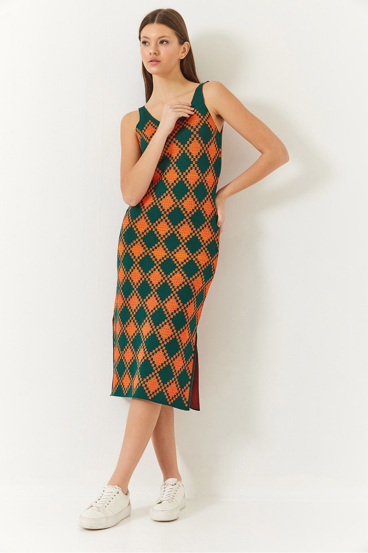 Bianco Lucci-Damen-Jacquardkleid mit Schlitz und detaillierten Trägern 60261403 3