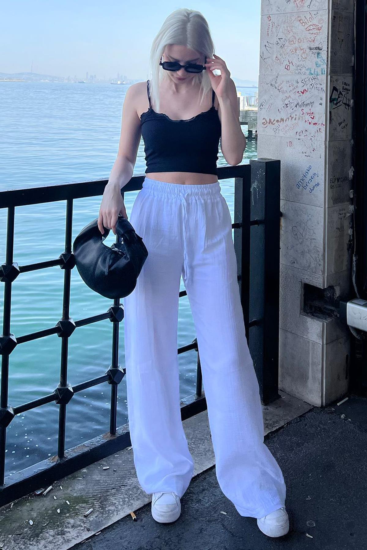 Madmext  Beyaz Bol Paça Müslin Kadın Pantolon MG1980 - Görsel 4