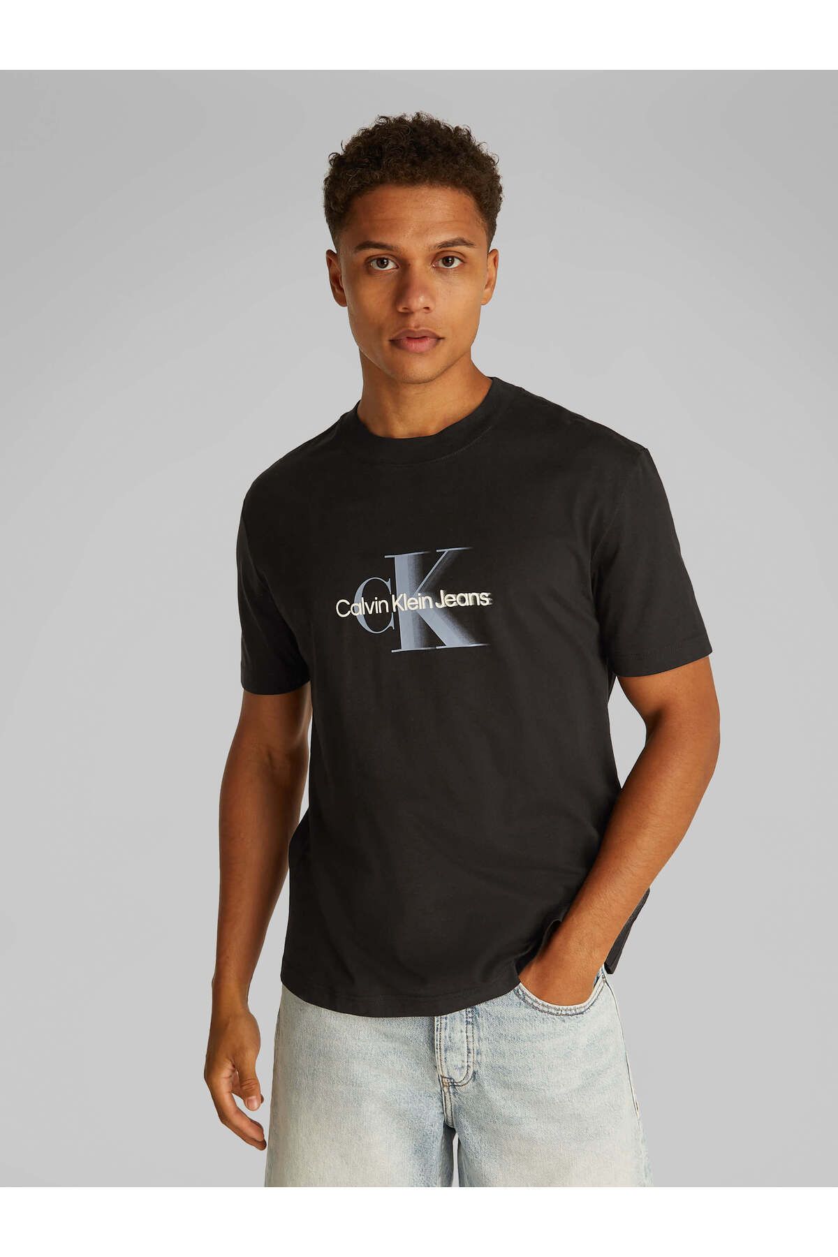 Calvin Klein-Men's Ice Blue Ck Logo Black T-Shirt 1