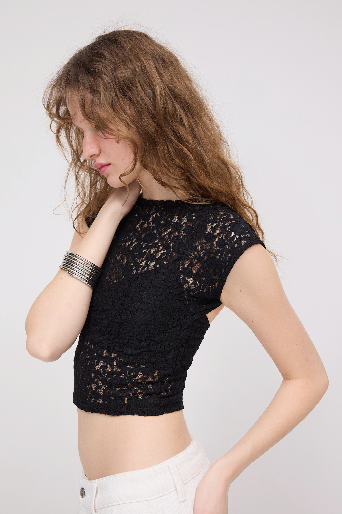 Addax-Transparent Low-Cut Blouse - B1635 2