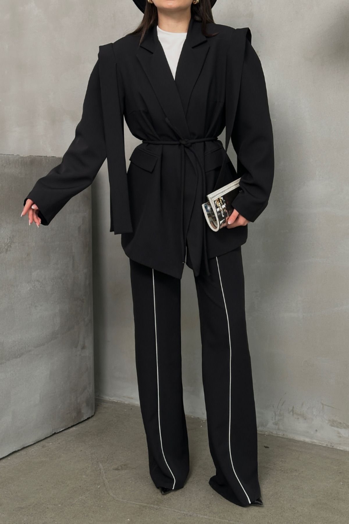 msm fashion-Übergroßer Damen-Blazer – mit Gürtel und Schulterdetail 7