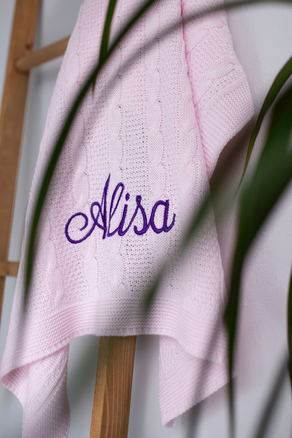 tinykiddesign Pamuklu Bebek Battaniyesi Pembe Triko Örgülü Pembe Bebek Hediyesi Istediğiniz Ismi Nakışla Yazıyoruz fotoğrafı 2 (önizleme)