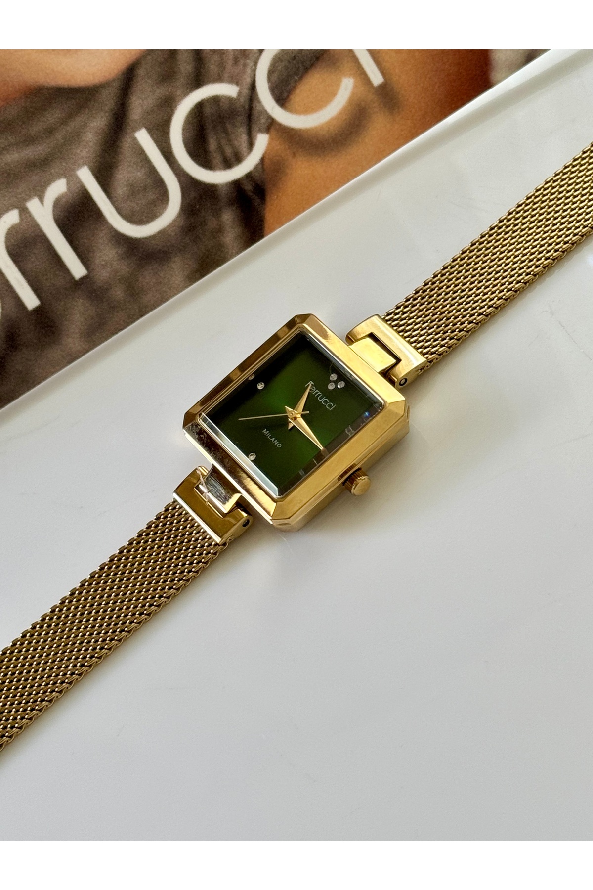 FERRUCCİ-(GOLD RENK) hasır kordon yeşil iç kadran kadın kol saati görsel 4