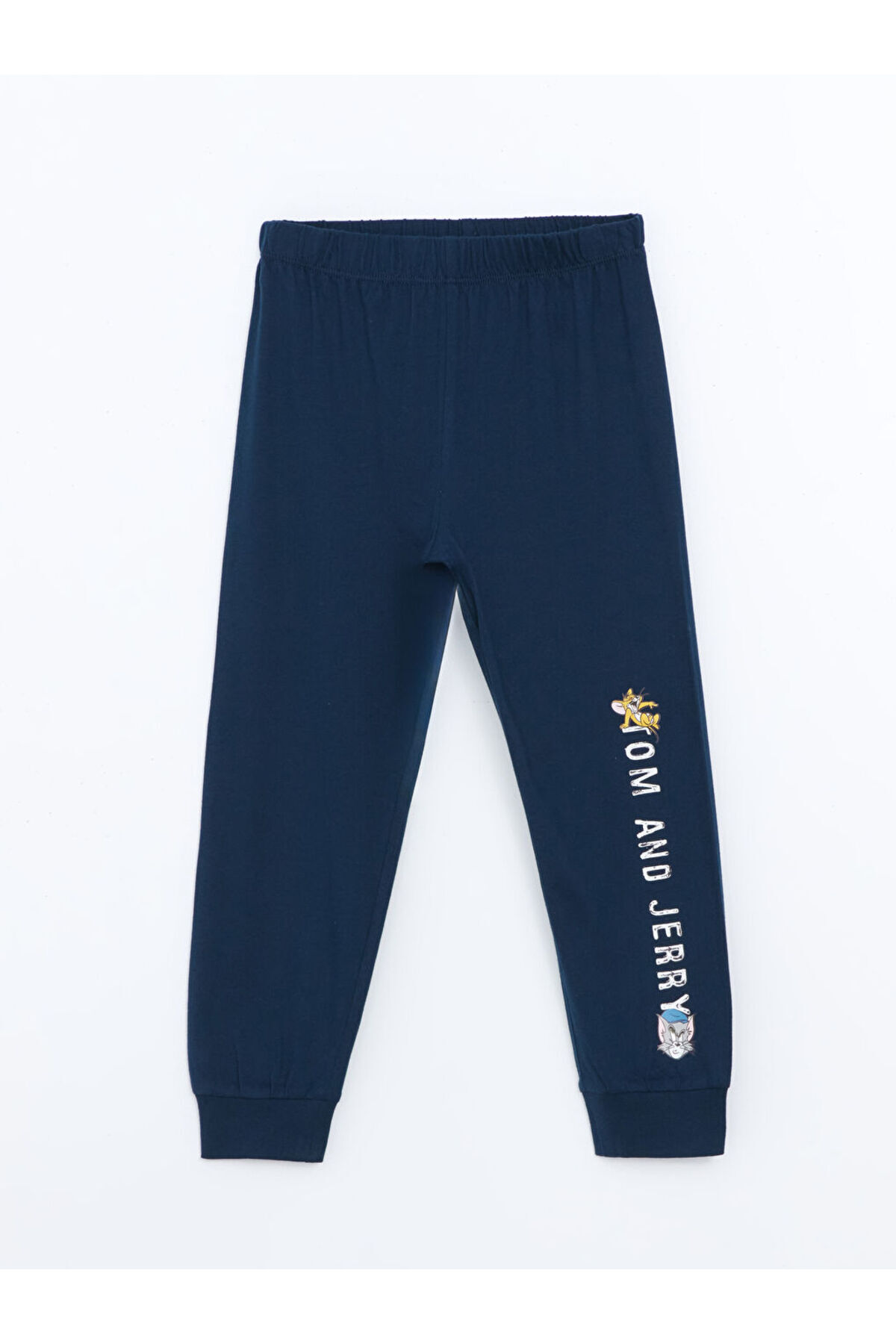 LC Waikiki-Create Your Style with Uzg Store |   Tom and Jerry Printed Boys' Pajama Set 4