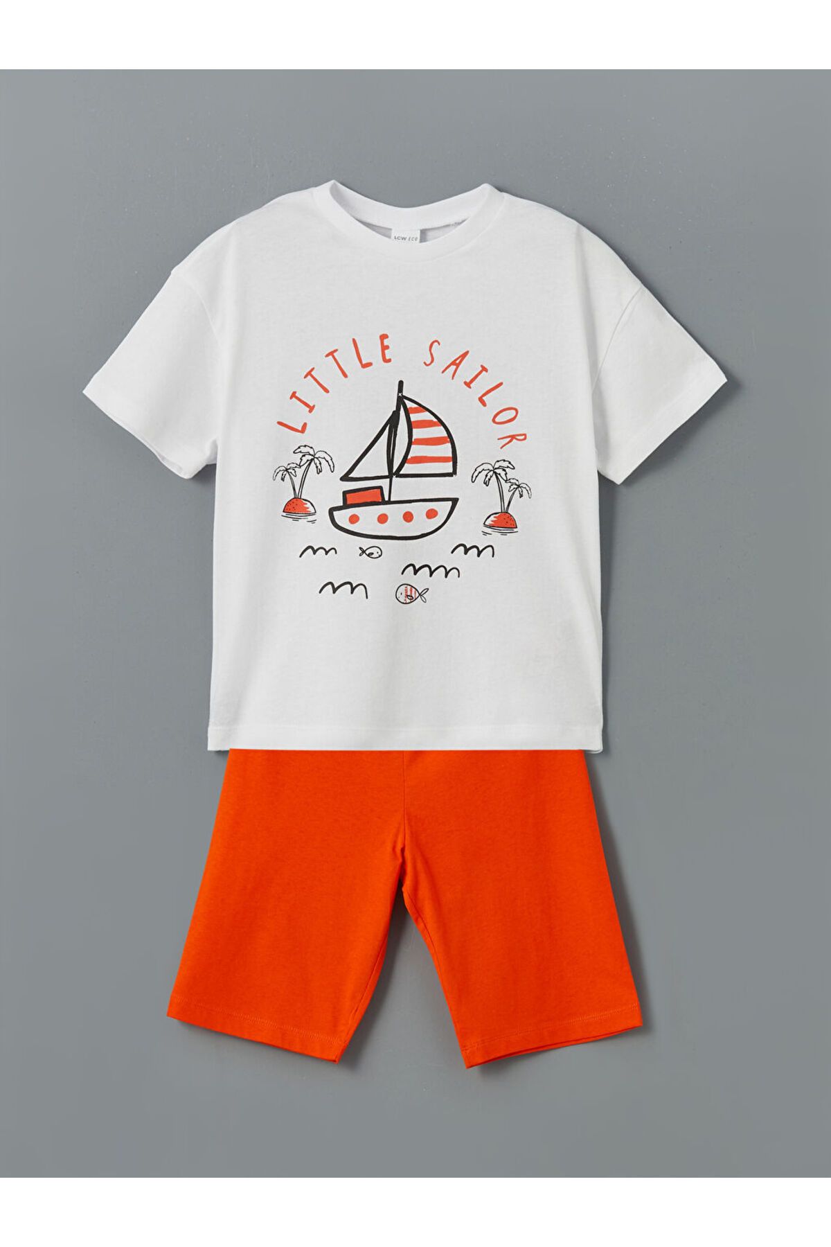 LC Waikiki Yeni Sezon Baskili Erkek Cocuk Tisort ve Sort 2'li - S5LK59Z1