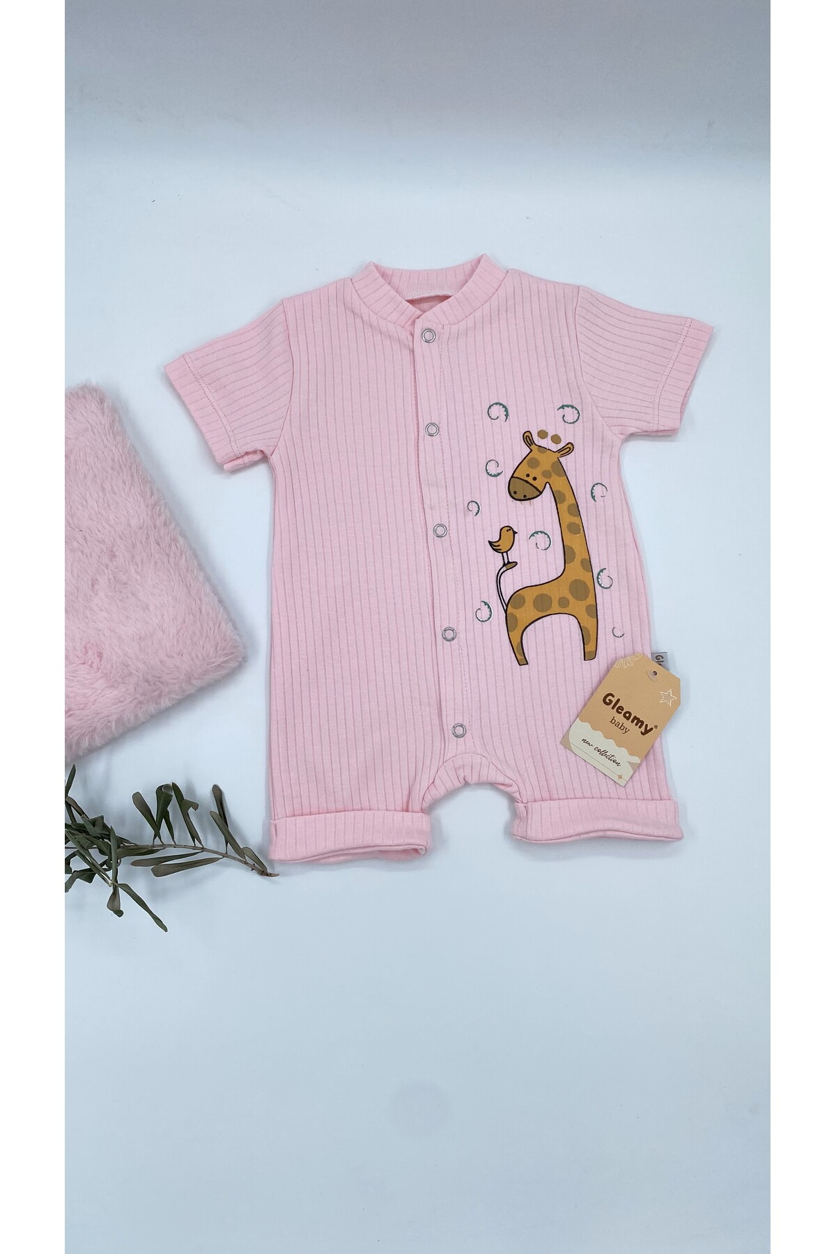 Gleamy BEBE KIDS ZÜRAFA DESEN ÇITÇITLI KISA KOLLU ŞORT TULUM(ZIBIN) %100 PAMUK fotoğrafı 4 (önizleme)