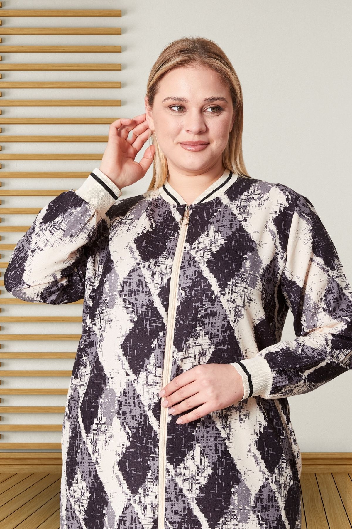 Ferace-Women's Plus Size Patterned Cap 3