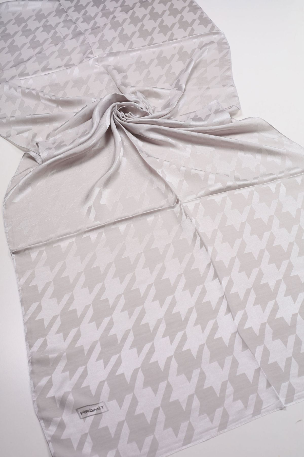 PİRAMİT-Pyramid Monogram Flush Shawl - Pattern-05 - Color-07 1