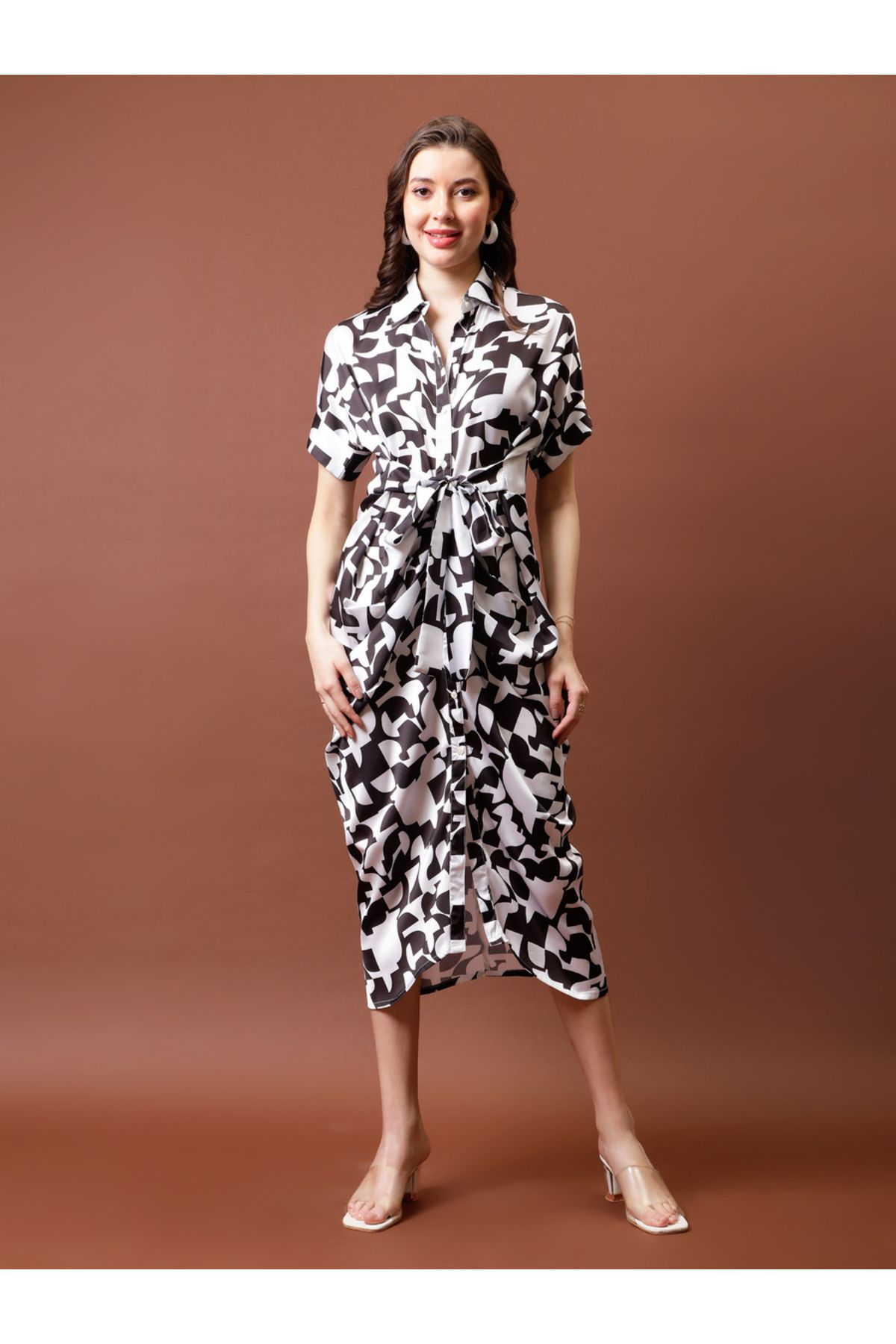 Athena By Styli-Printed Satin Shirt Midi Dress with Pleated Detail 2