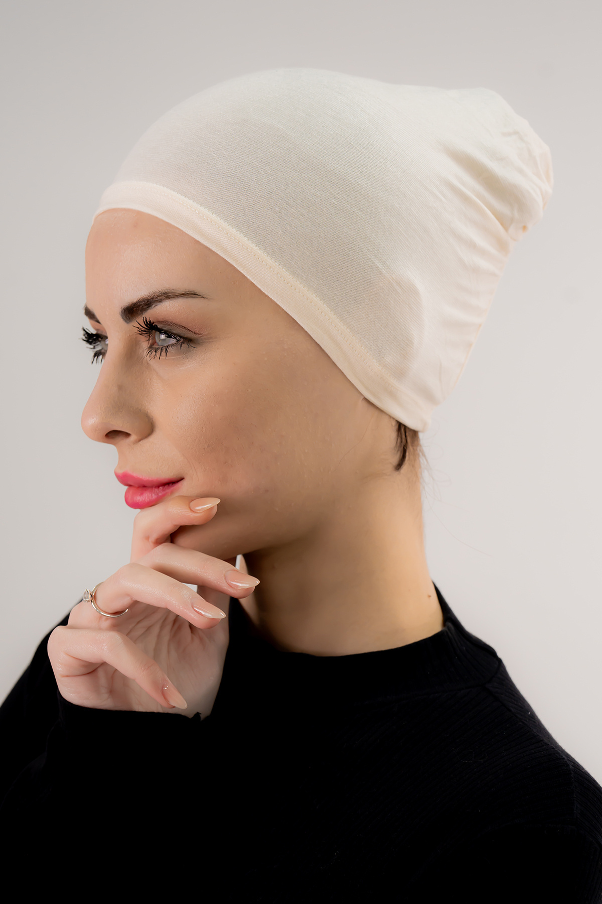 Şalcenneti.com-Practical Cream Color Bonnet with Snap-On Front Stitching 8