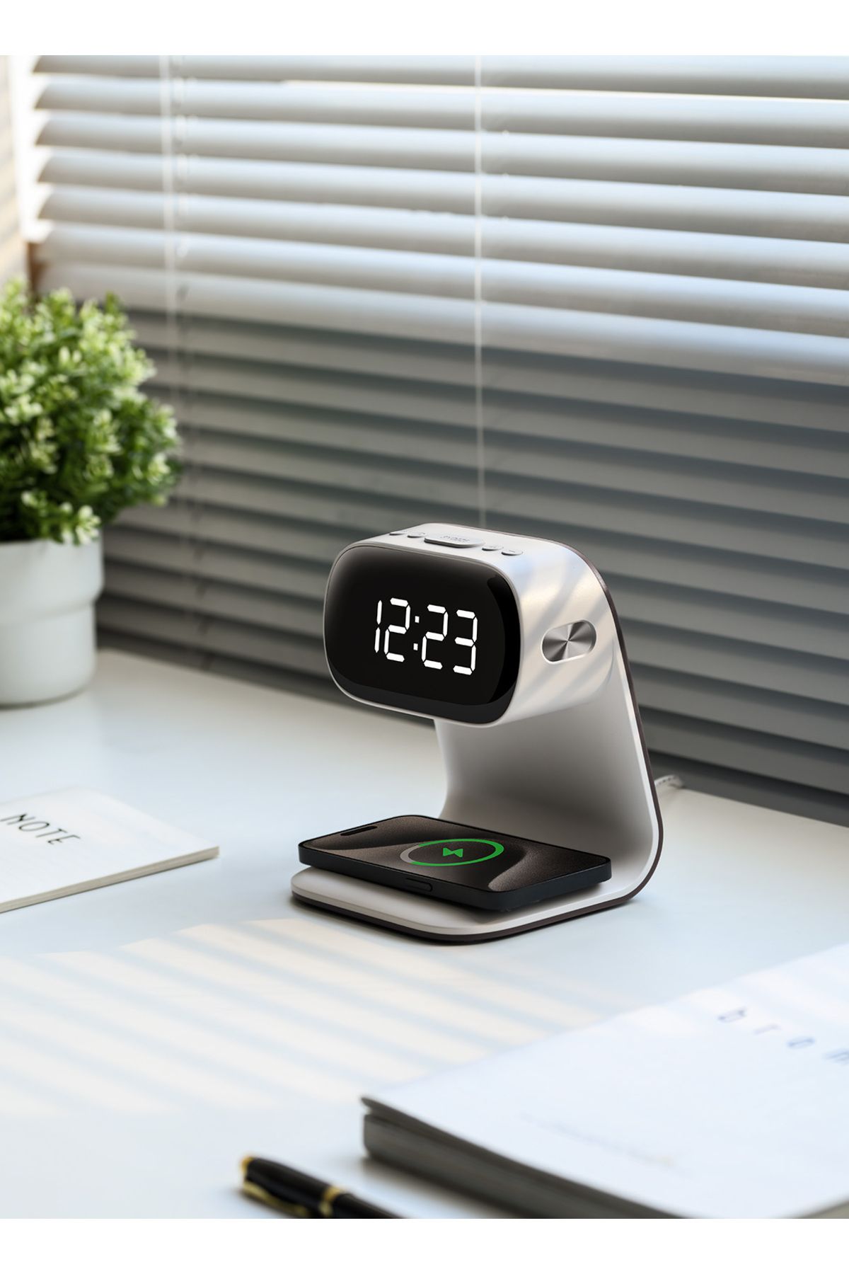 sharpdo-LED Multi-Function 3-In-2 Night Light Alarm Clock with Wireless Charging 5