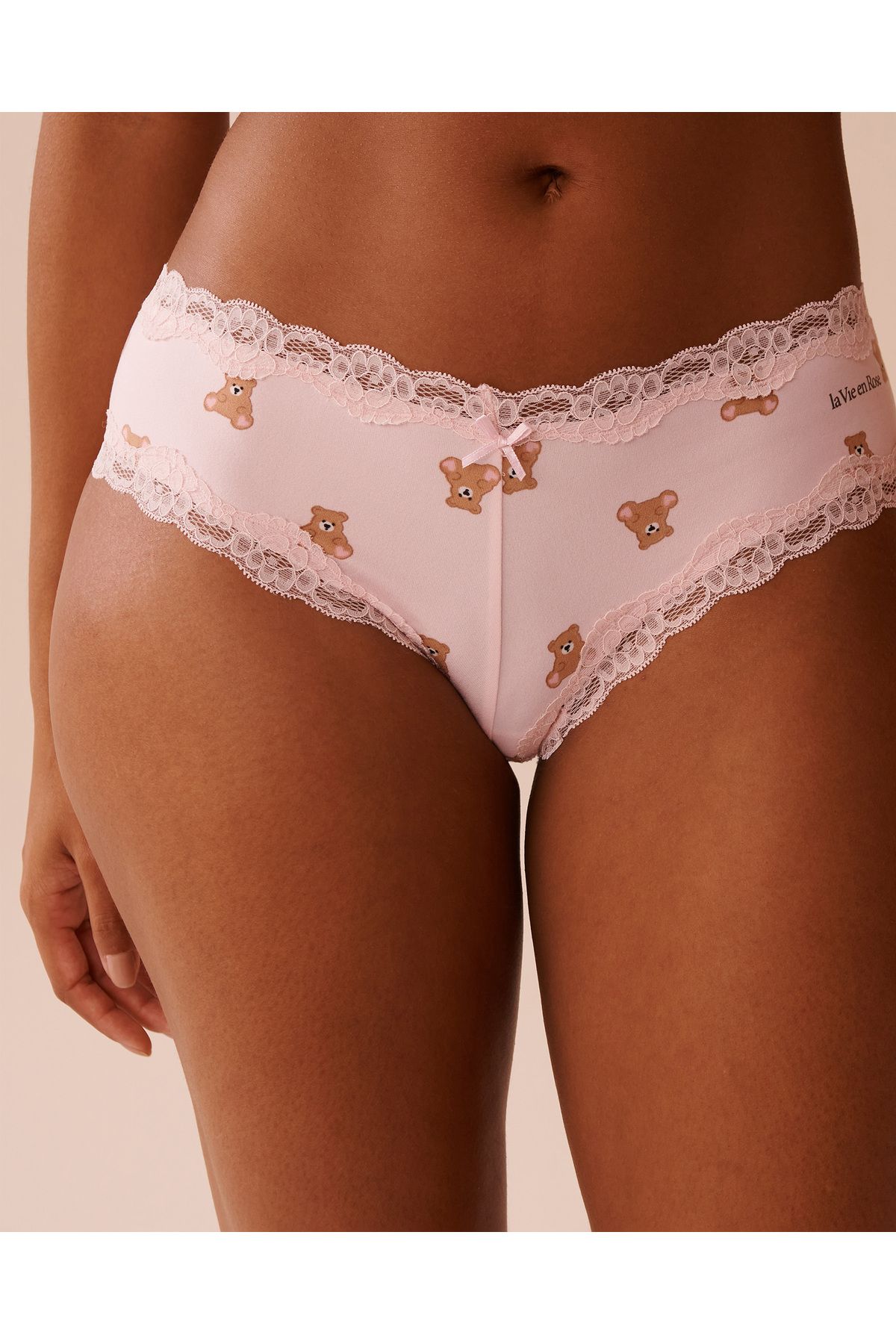 La Vie en Rose-Super Soft Lace Trim Cheeky Panty 1