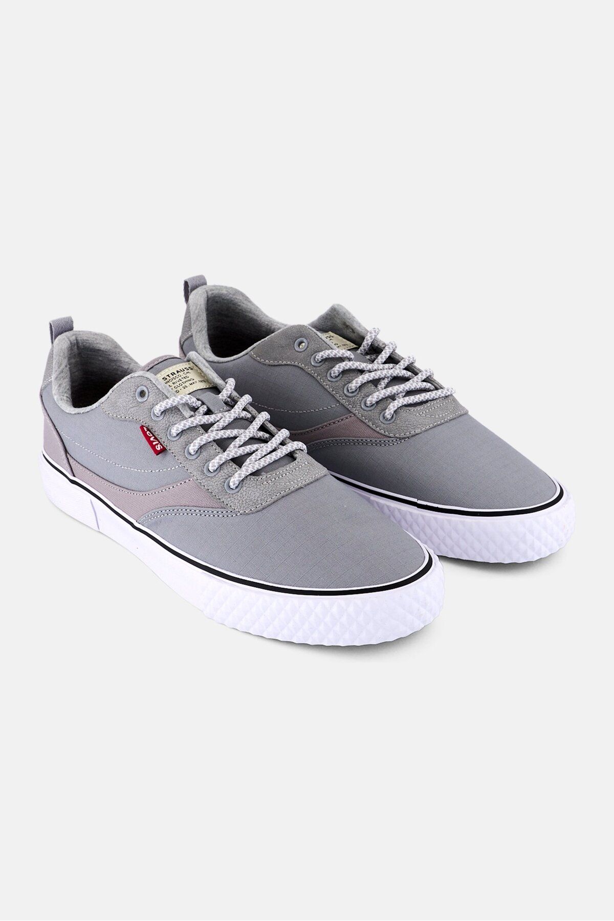 Levi's-Men Medium Lance Lo Lace Up Casual Shoes, Grey 1