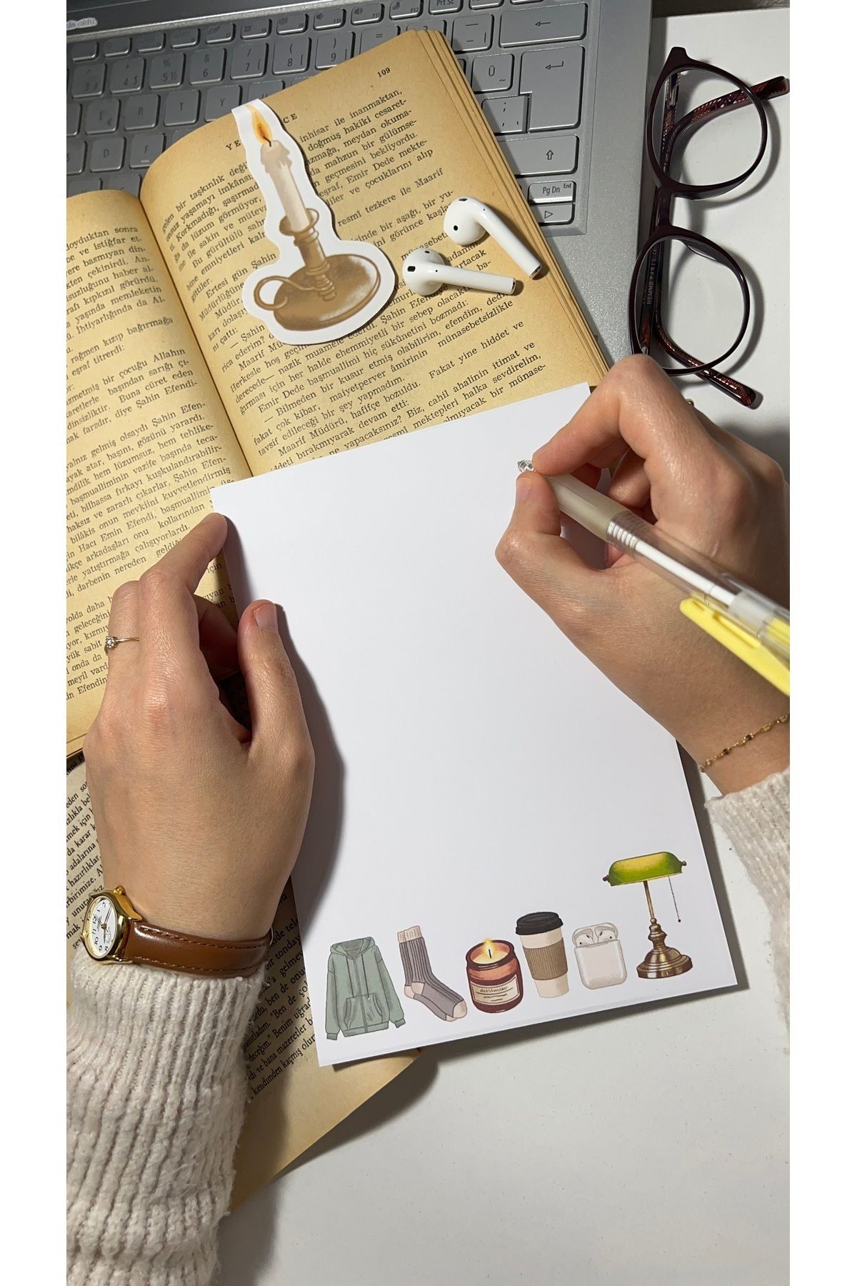Handeto Kraft-Cozy Themed Notepad Pull Pull Notebook, Glue Memo Pad, A5 Notebook, Unlined Notebook 3