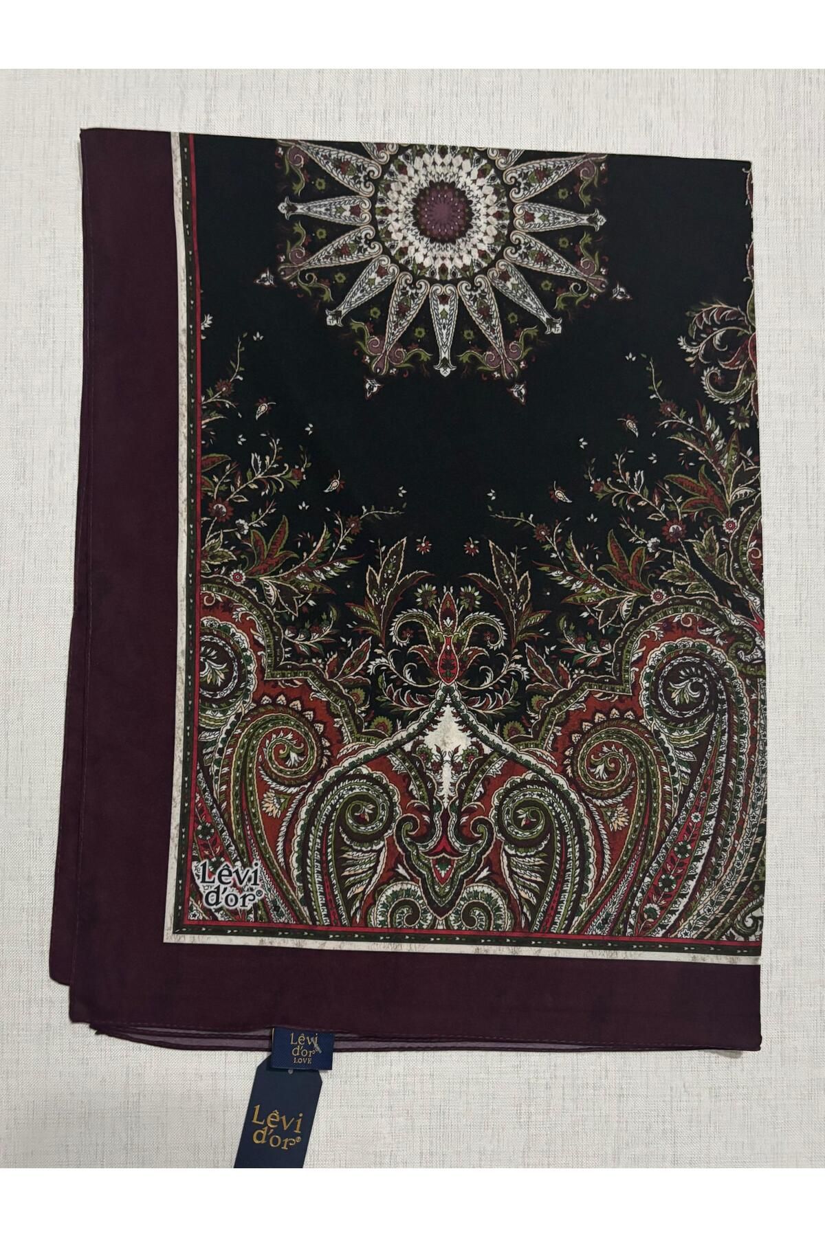 Levidor-Love Shawl 333 1